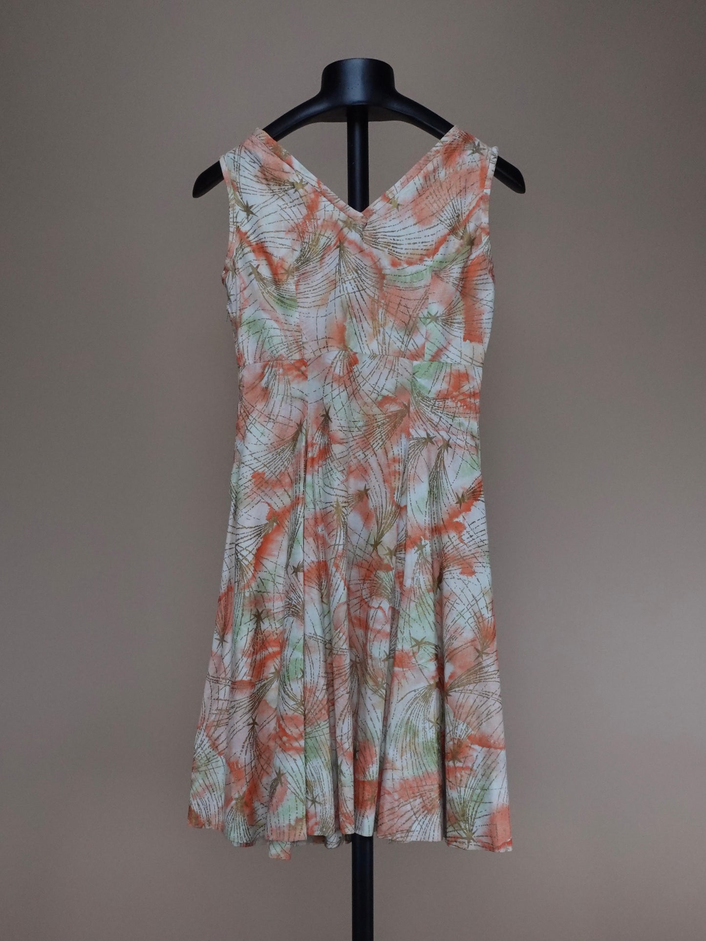 1950s - Abstract Floral Pattern Midi Length Day Dress