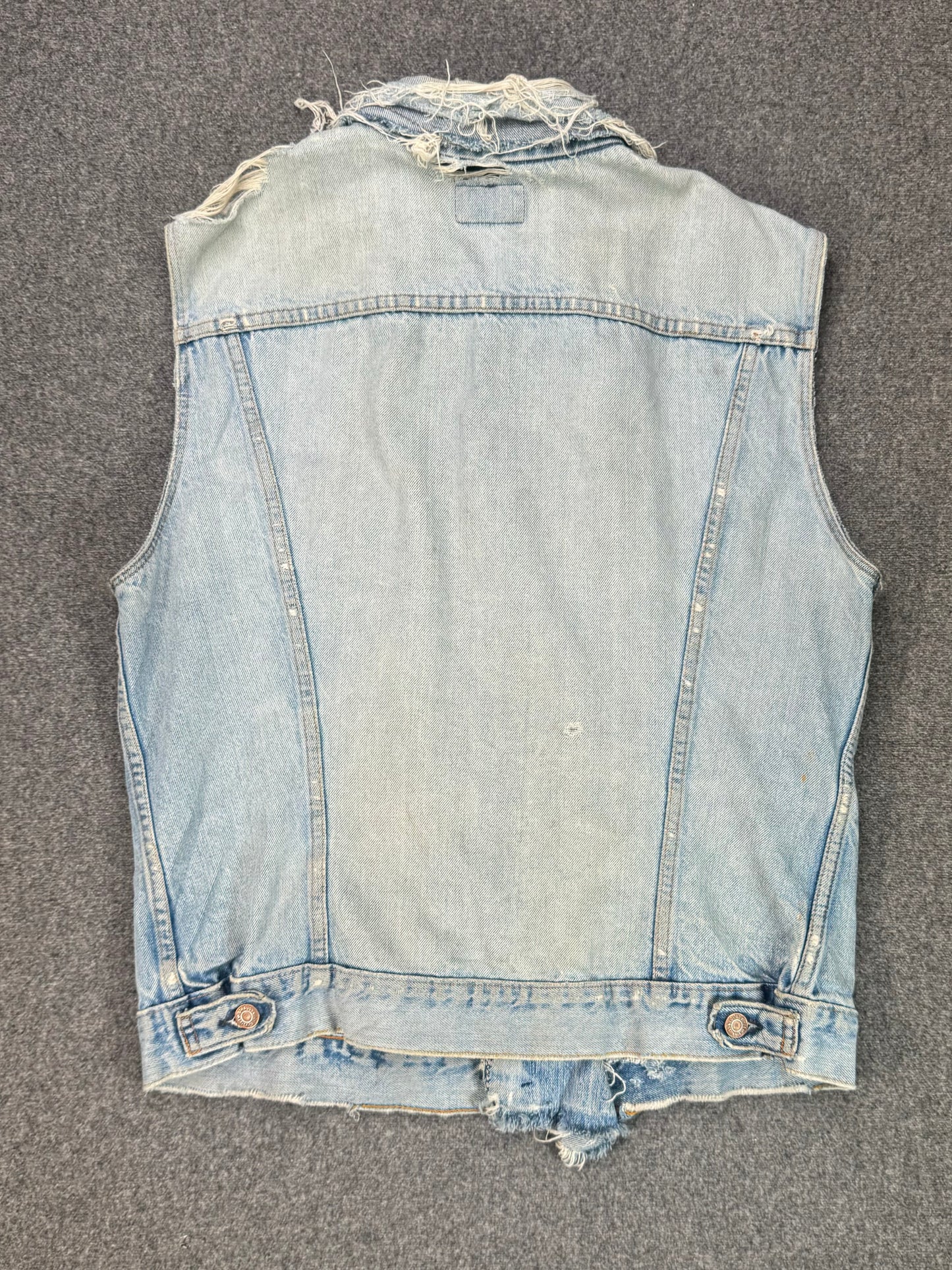 1980s - "Biker Cut" Levis Red Tab Type III Cut Trucker Jacket