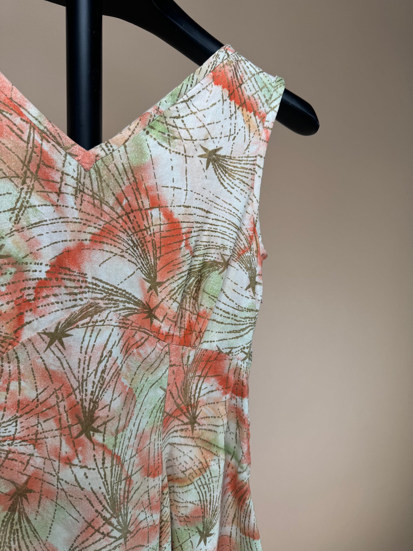 1950s - Abstract Floral Pattern Midi Length Day Dress