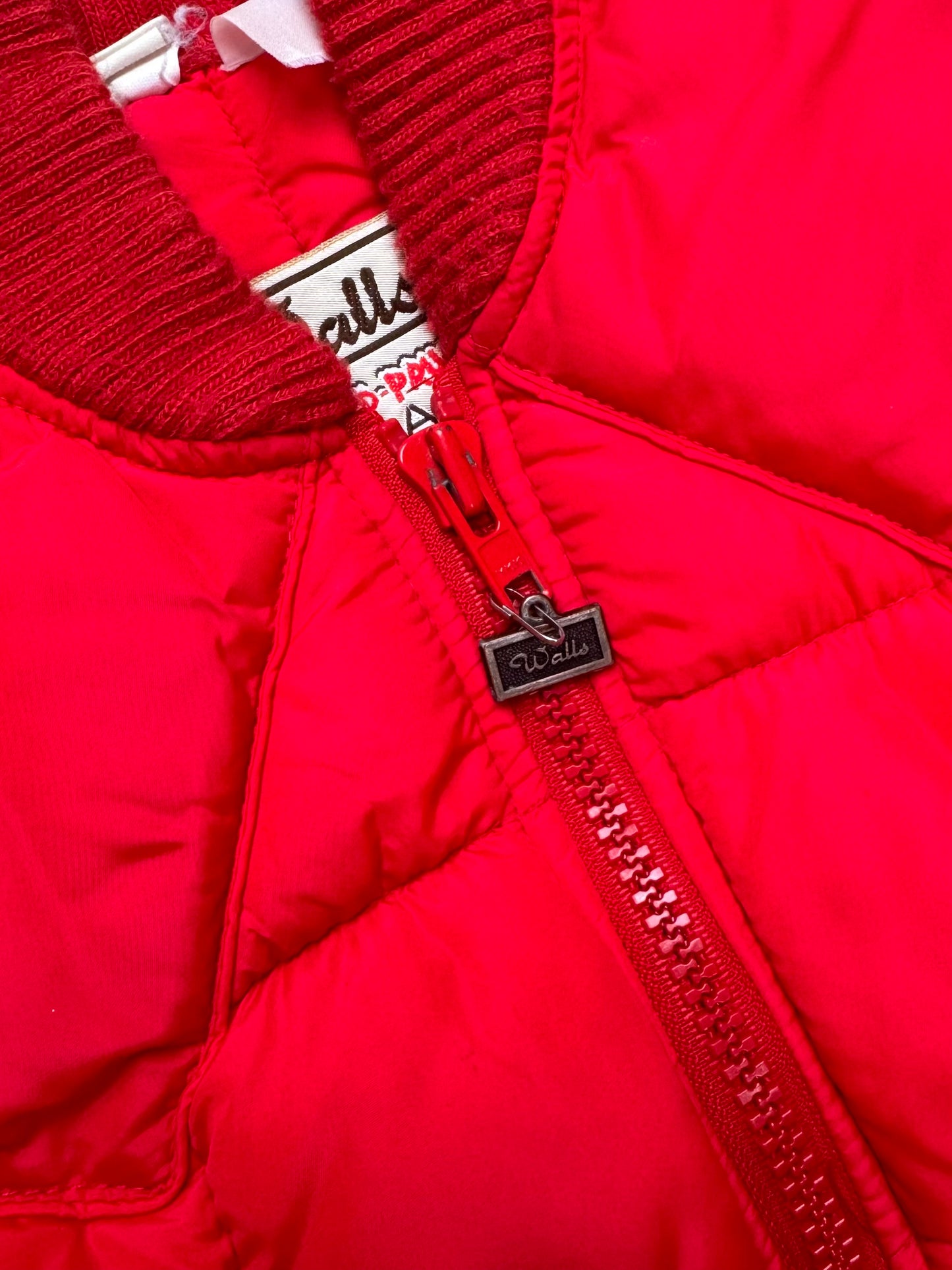 1970S - WALLS "BLIZZARD PRUF" INSULATED DOWN JACKET