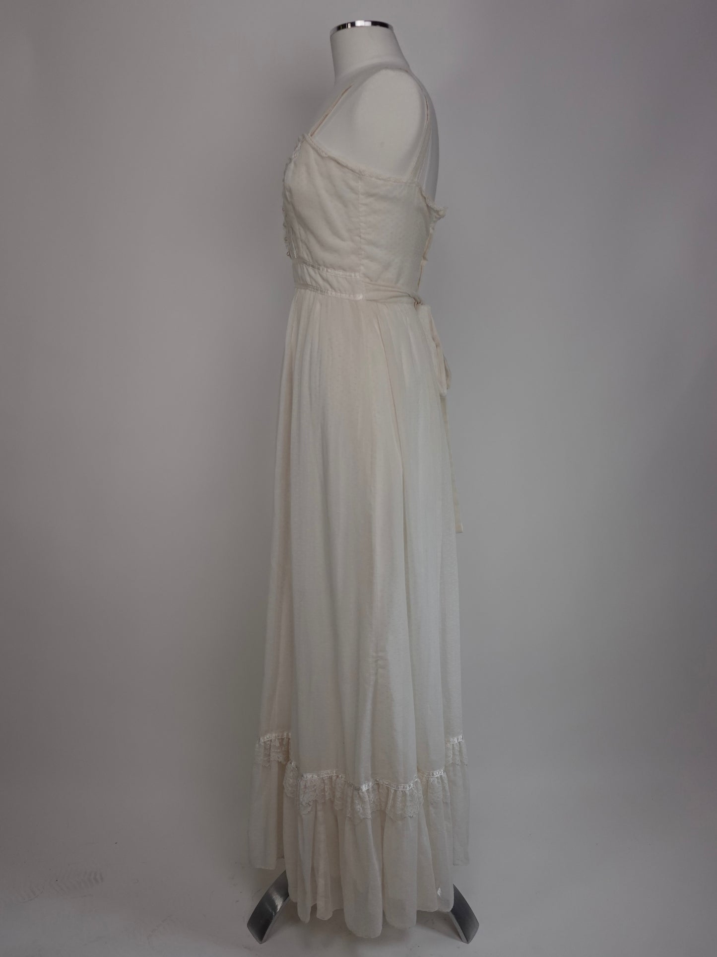1970S - GUNNE SAX WHITE SLEEVELESS COTTAGE CORE DRESS