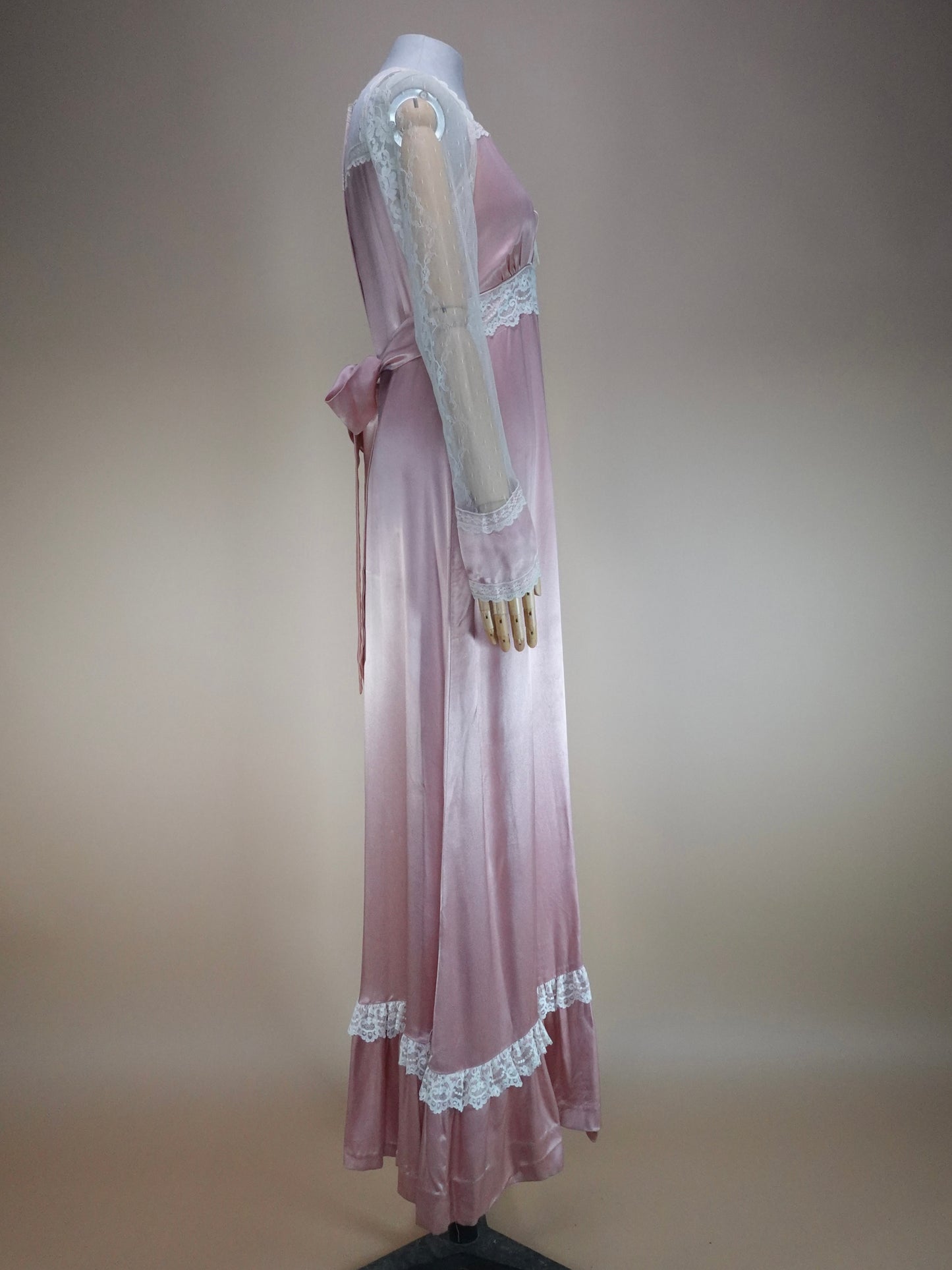 1970s - Gunne Sax Gold Label Pink Silk Dress