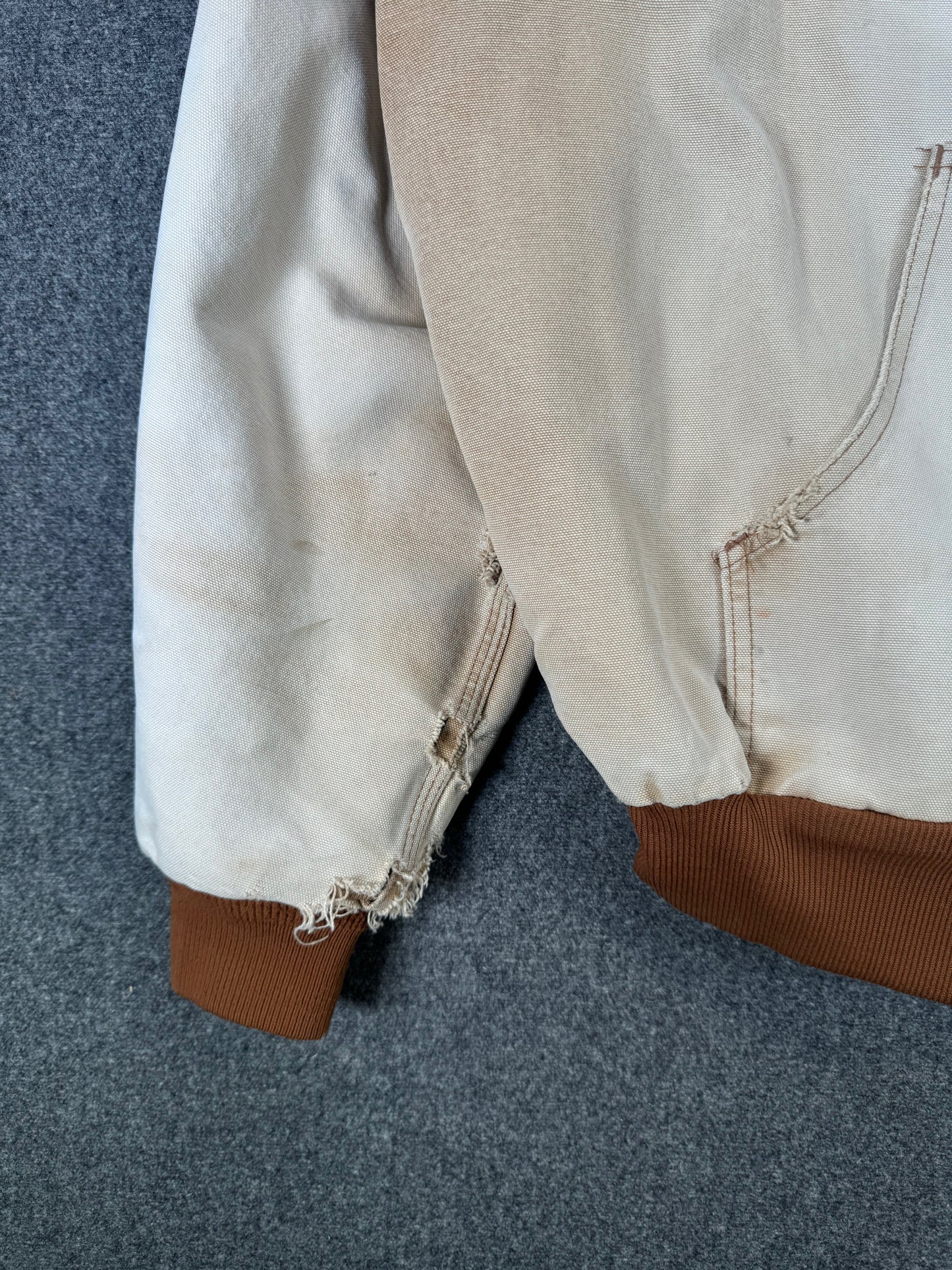 1990s - Carhartt J131 BRN Hooded Duck Canvas Work Jacket Made In USA