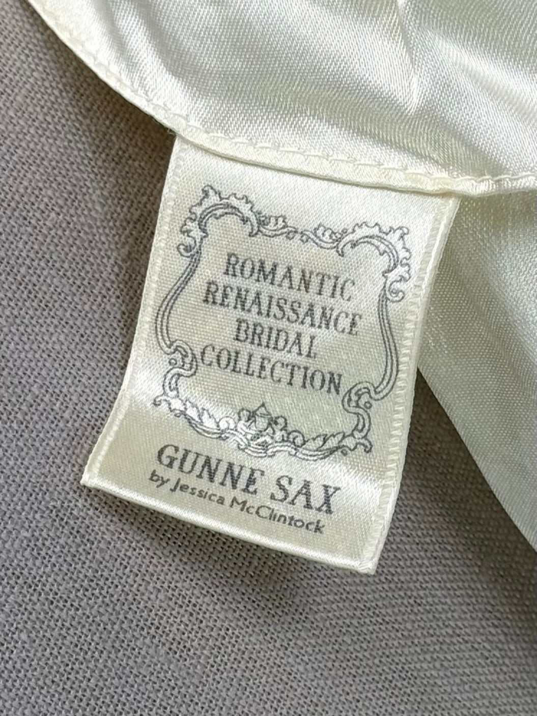 Vintage 1970s | Gunne Sax "Romantic Renaissance" Wedding Dress