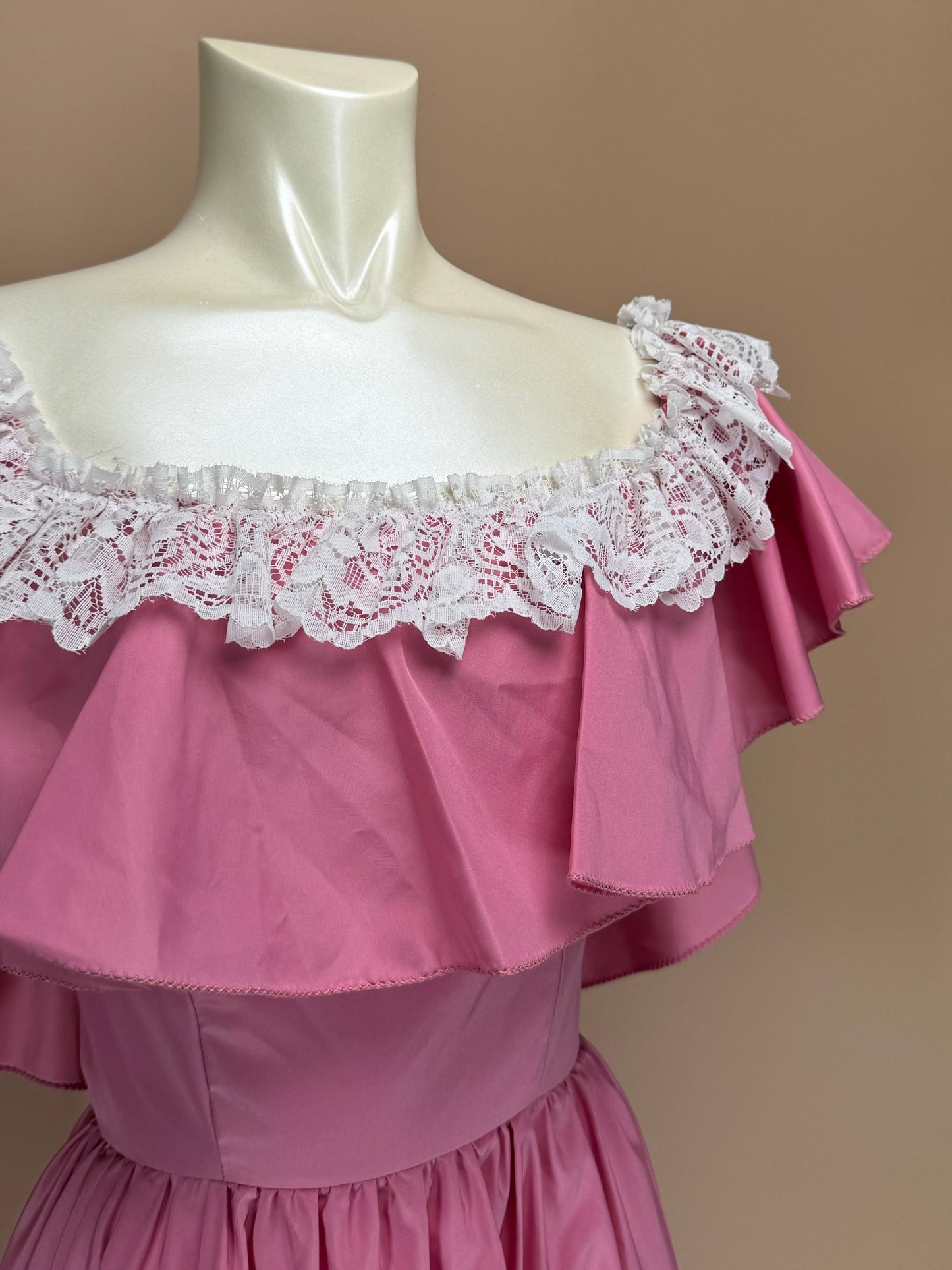 Vintage 1970s | Pink Southern Belle Dress