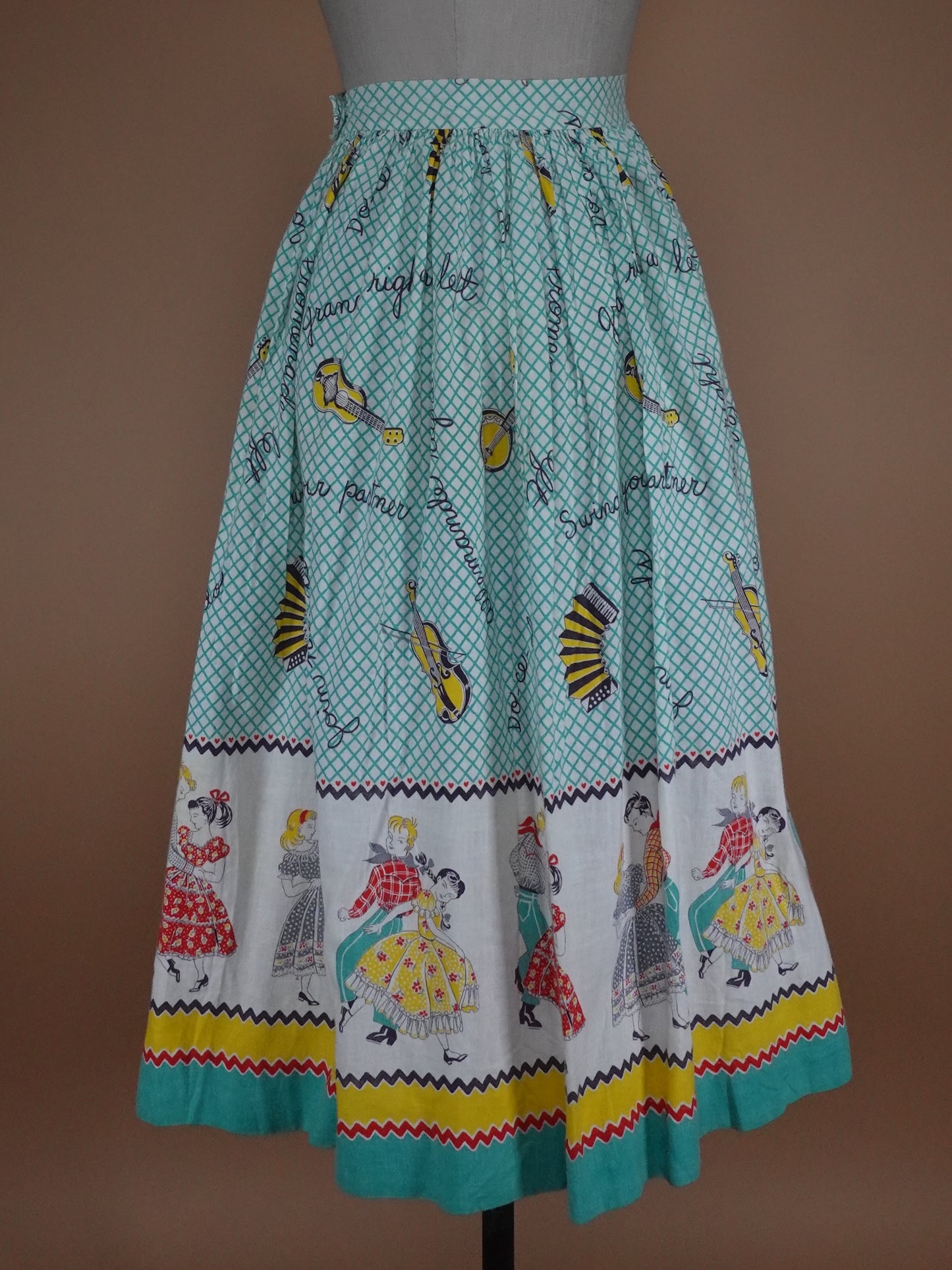 1950s - Do Ce Do Swing Your Partner Allemande Dancing Circle Skirt