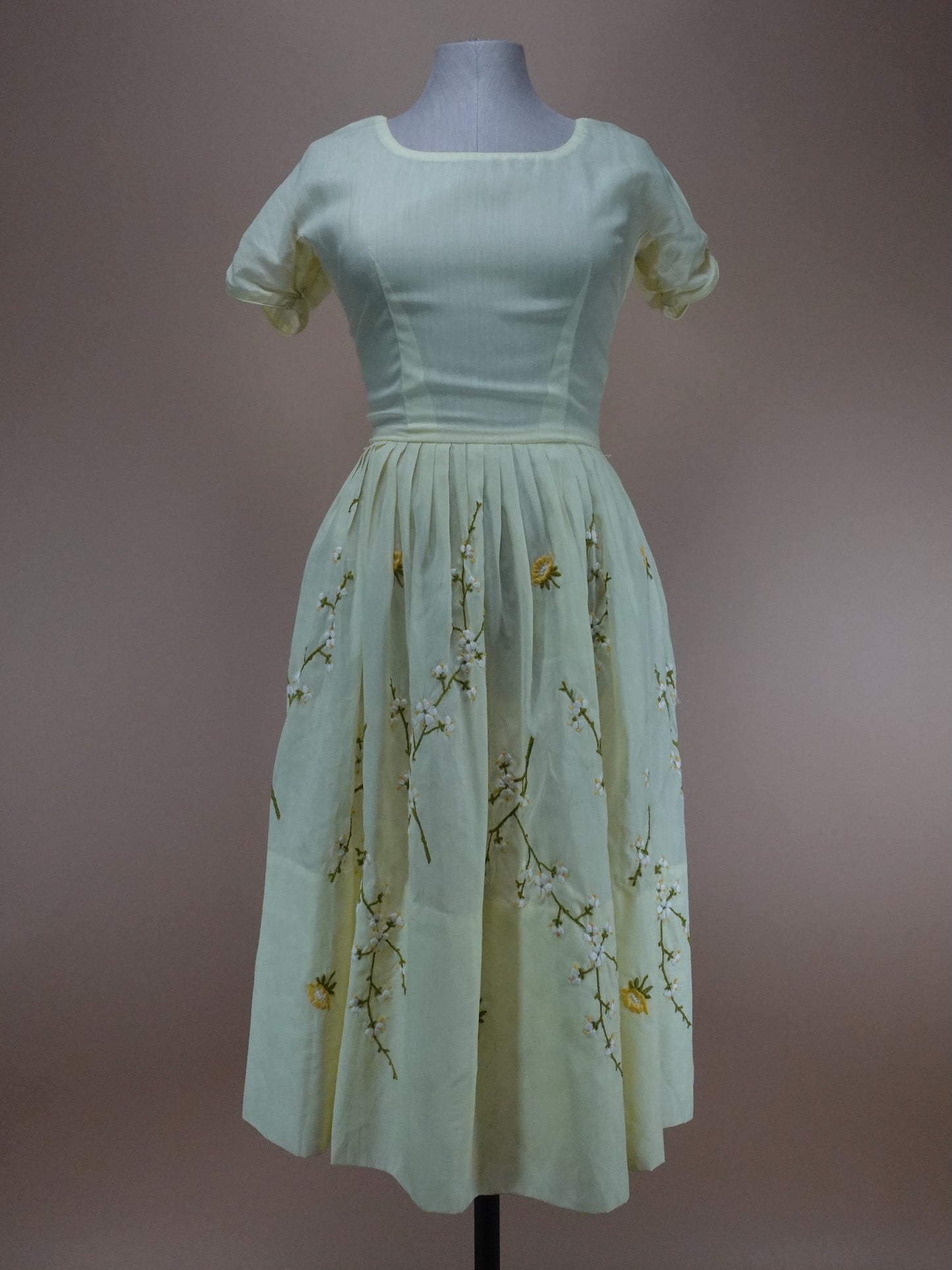 Vintage 1950s - Lemon Yellow Flower Embroidery Day Dress