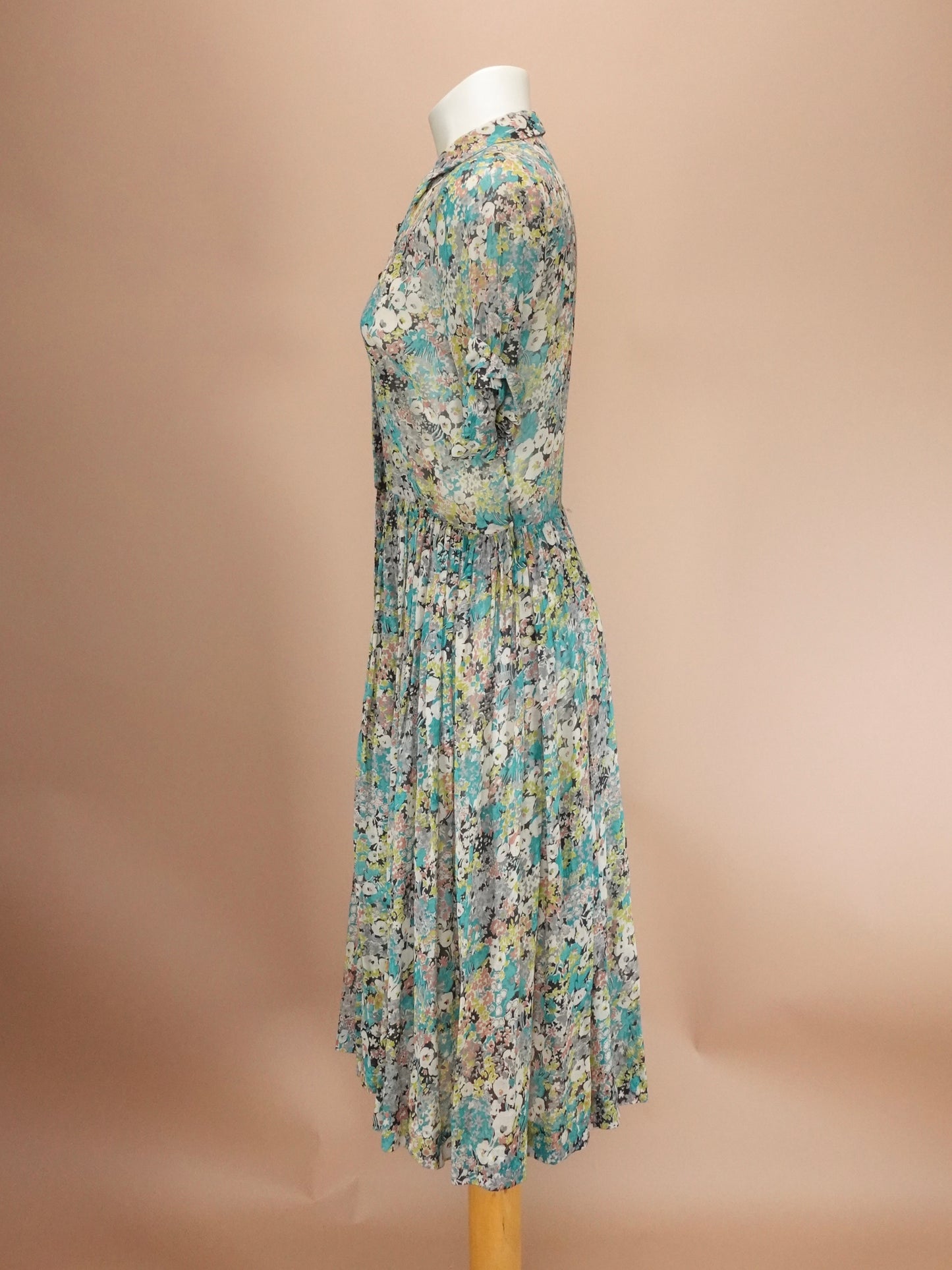 Vintage 1940s | Floral Day Dress