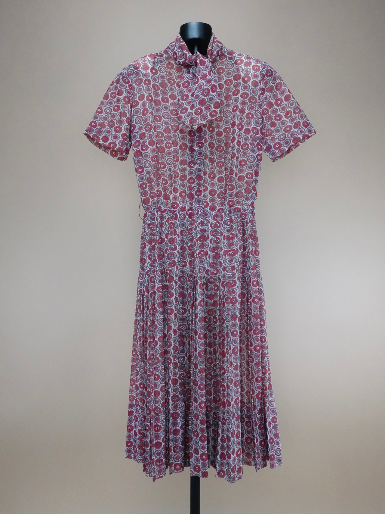 1960s - Silk Screen Abstract Pattern Knee Length Sun Dress