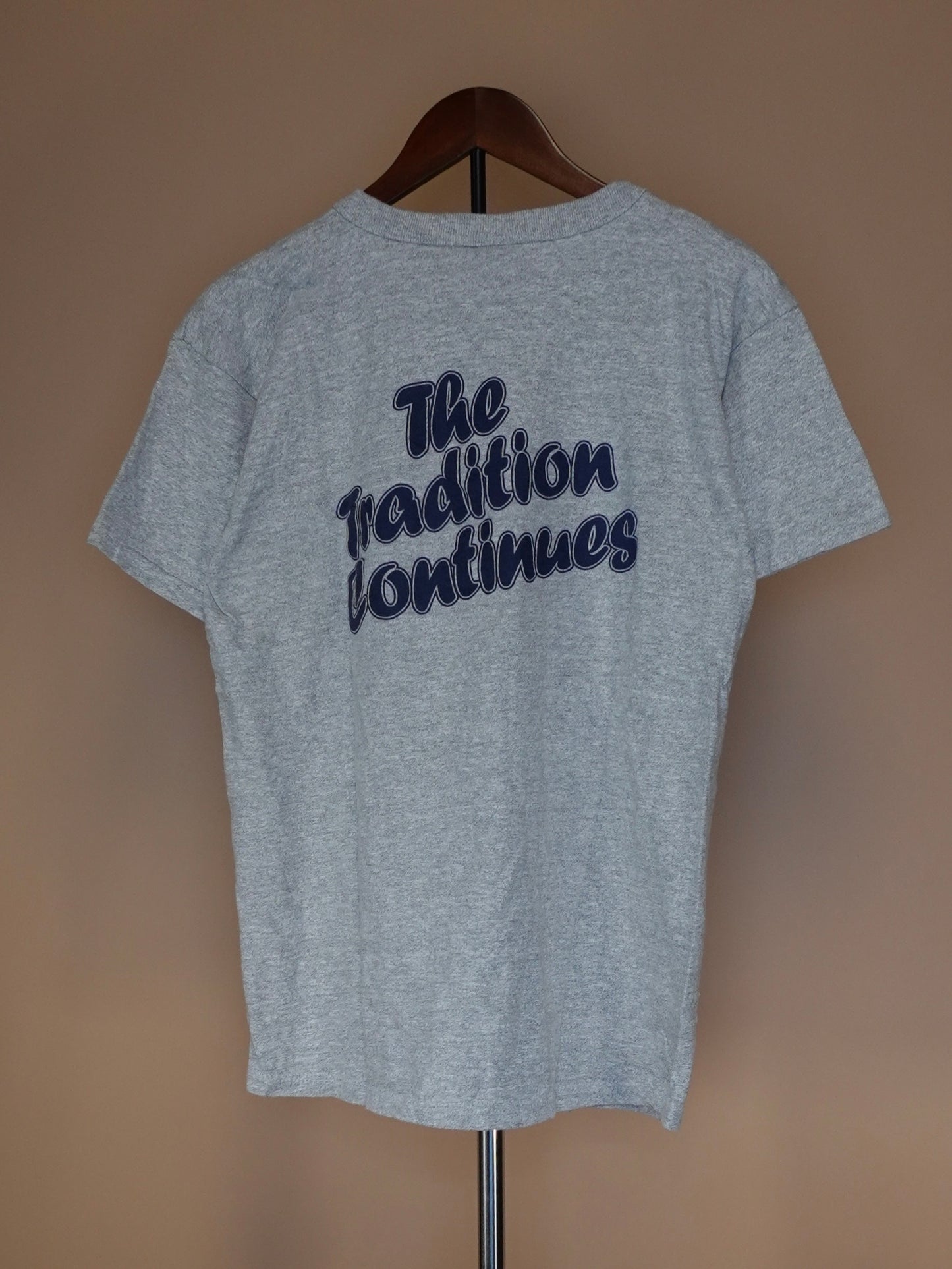 1990s - Trojans Basketball T-Shirt