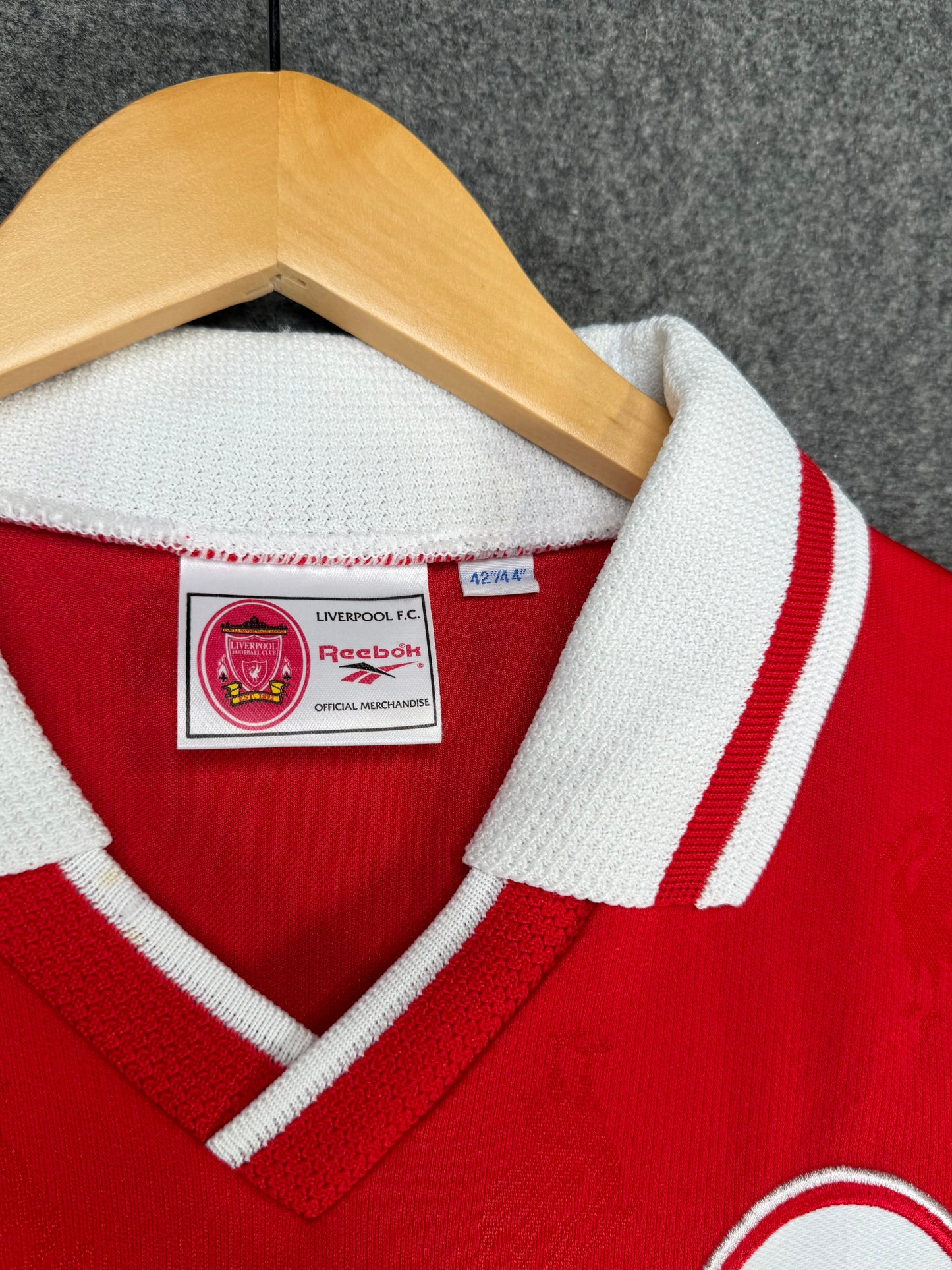 2000s - Reebok Liverpool F.C Carlsberg Soccer Jersey/T-Shirt