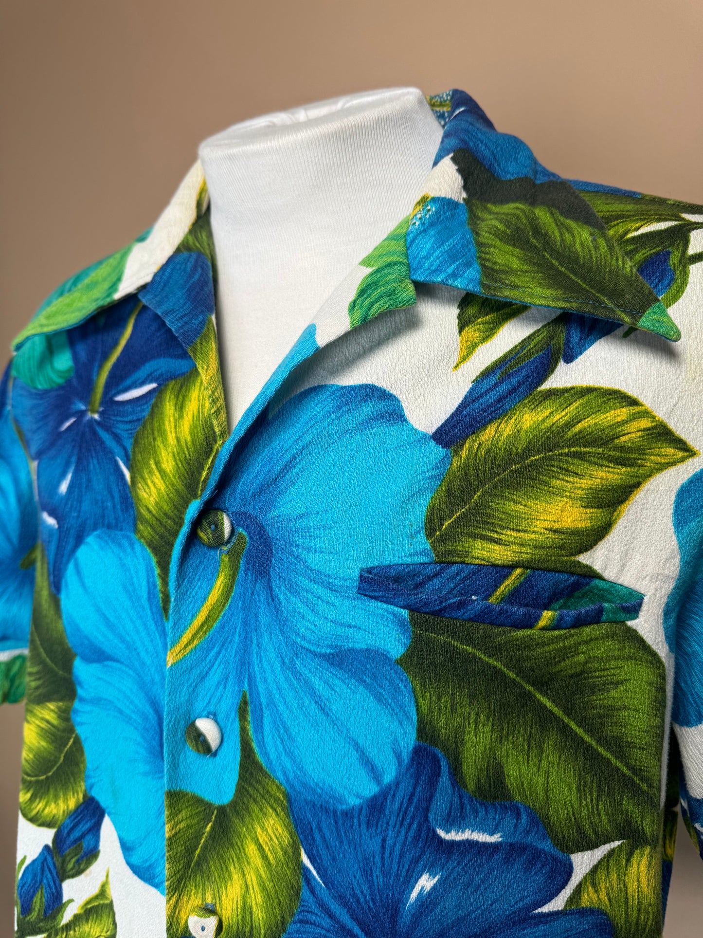 1970s - Pacific Isle Blue Green Bar Cloth Hawaiian Shirt