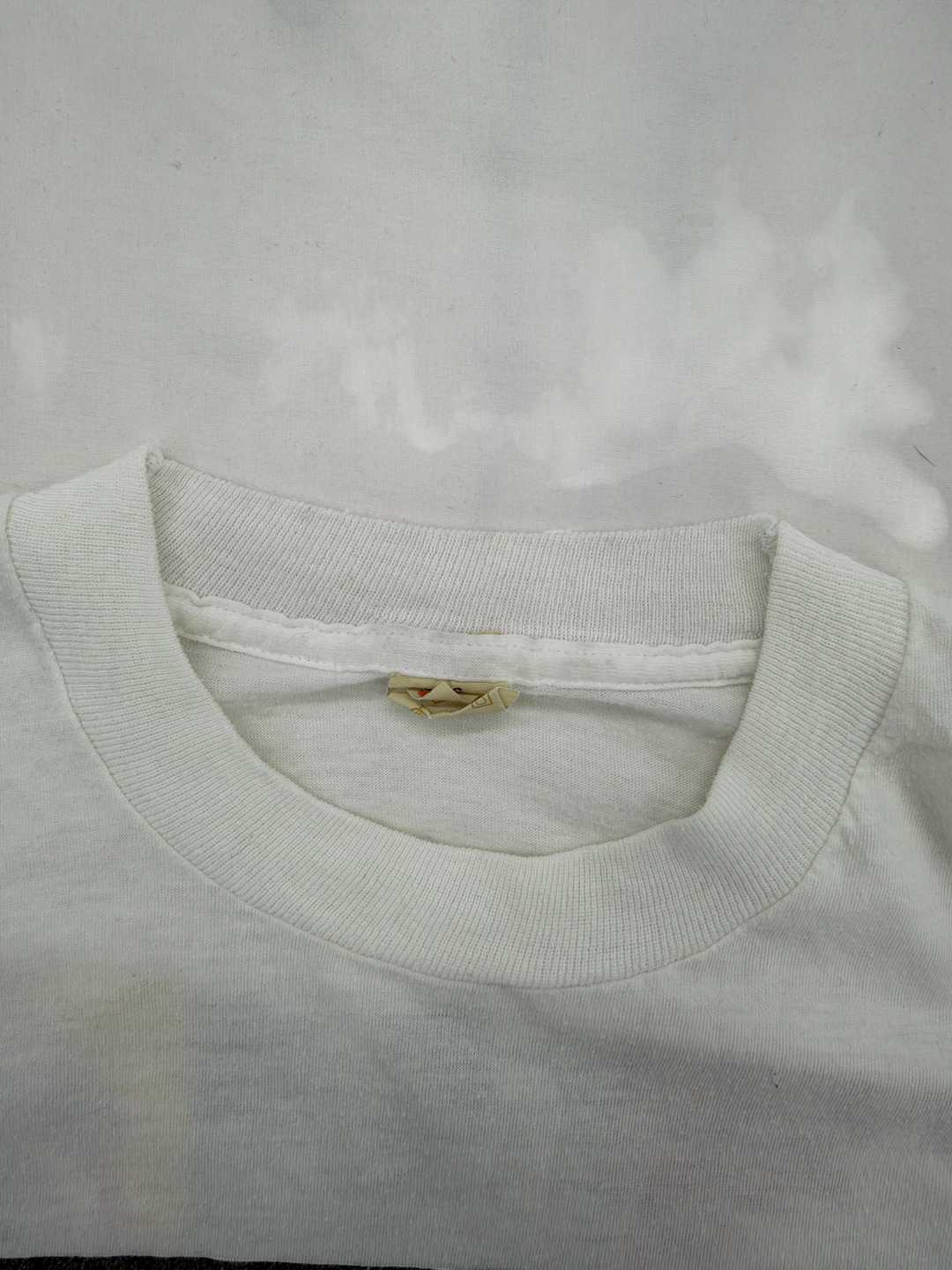 Exile Vintage white 1980s Rolling Stones Steel Wheels tour t-shirt crew neck collar detail