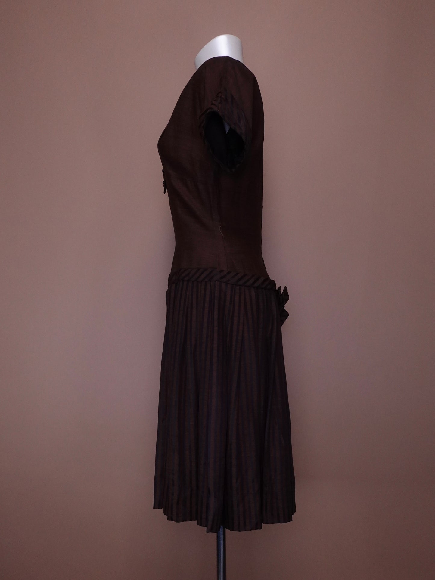 1950s - Brown and Black Stripe Dress with Bow Collar