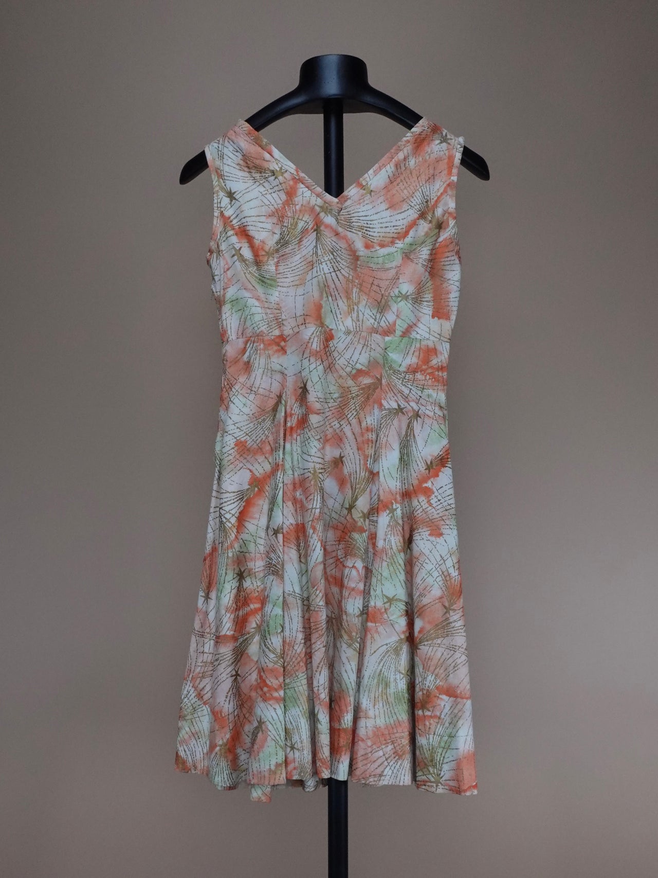 Vintage 1950s - Abstract Floral Pattern Midi Length Day Dress