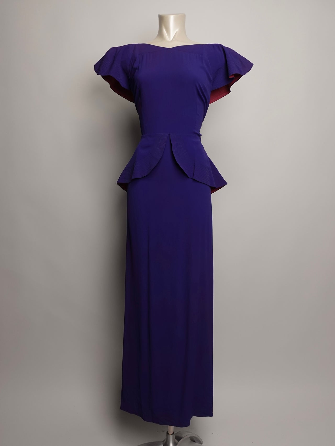 1930S/40S - SILK CREPE STRUCTURAL GOWN WITH HIP PEPLUM  IN INDIGO PURPLE