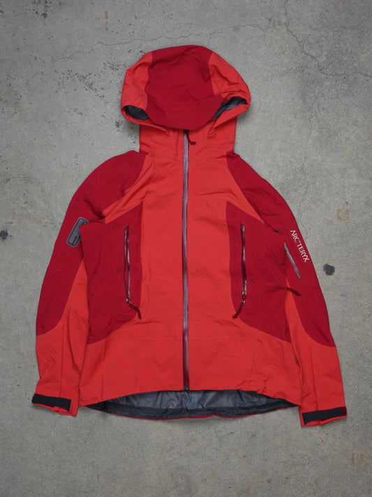 Arc'teryx Hooded Waterproof Jacket (M)