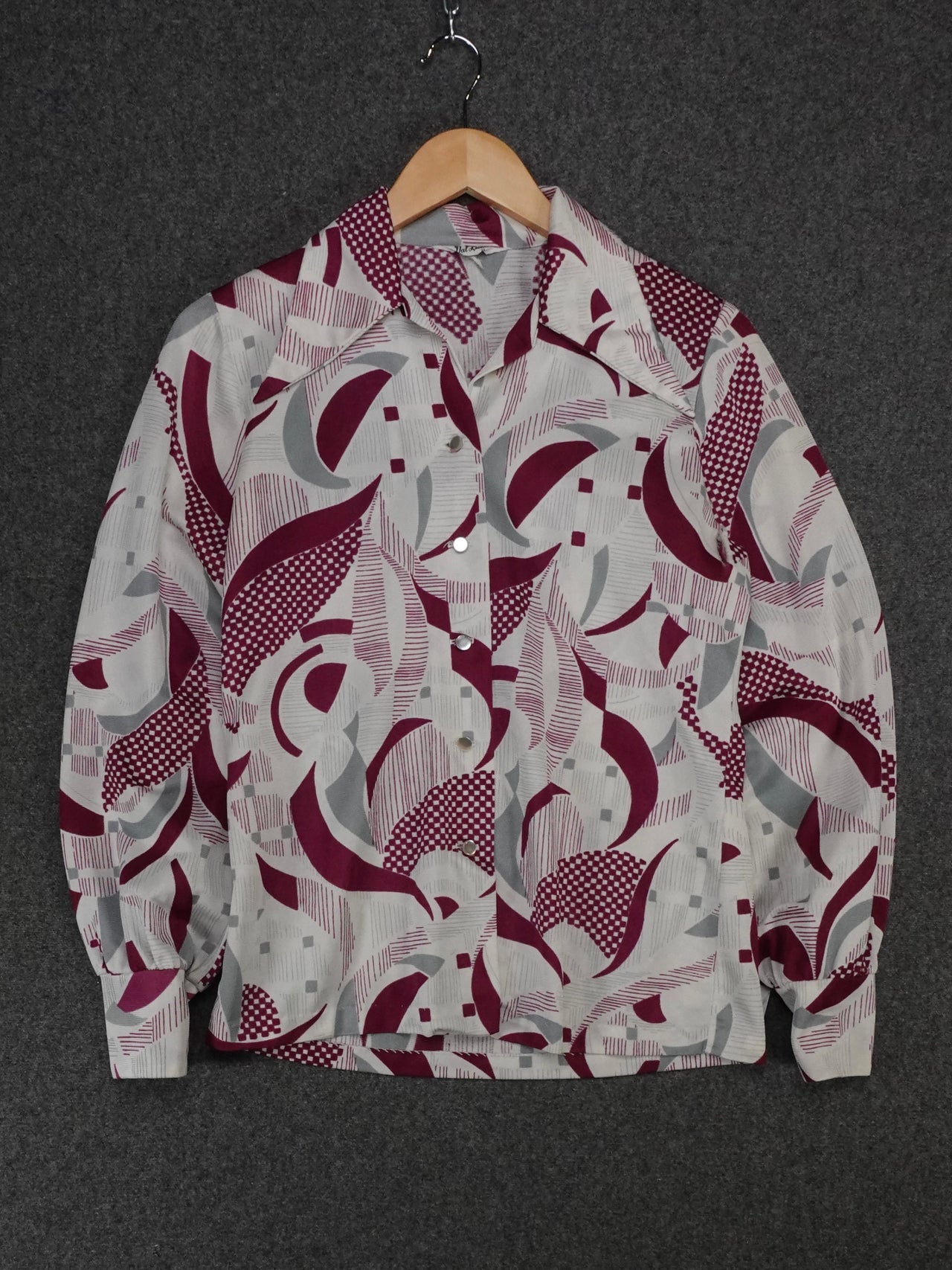 1970s - Val Lanne Polyester Dagger Collar Shirt