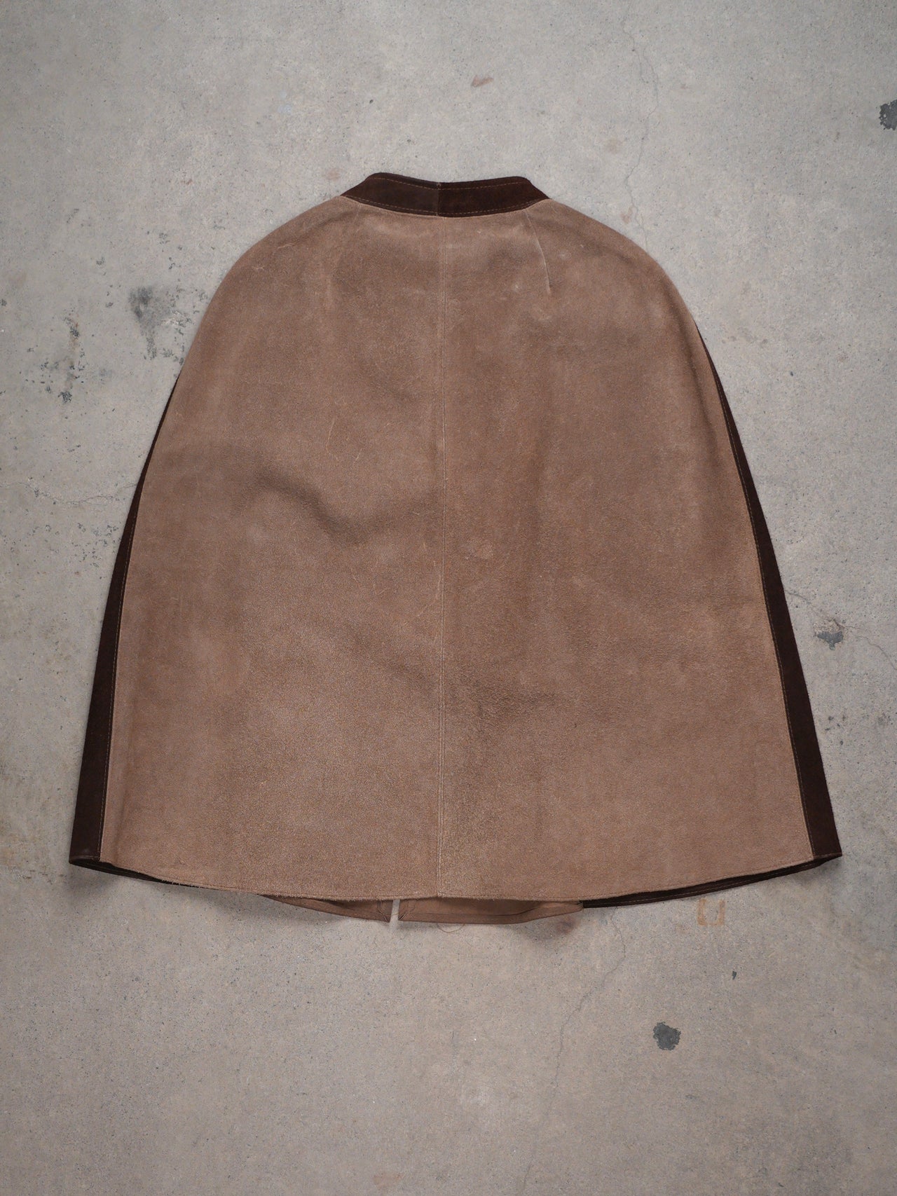 1970S - SUEDE TULIP CAPE/COAT