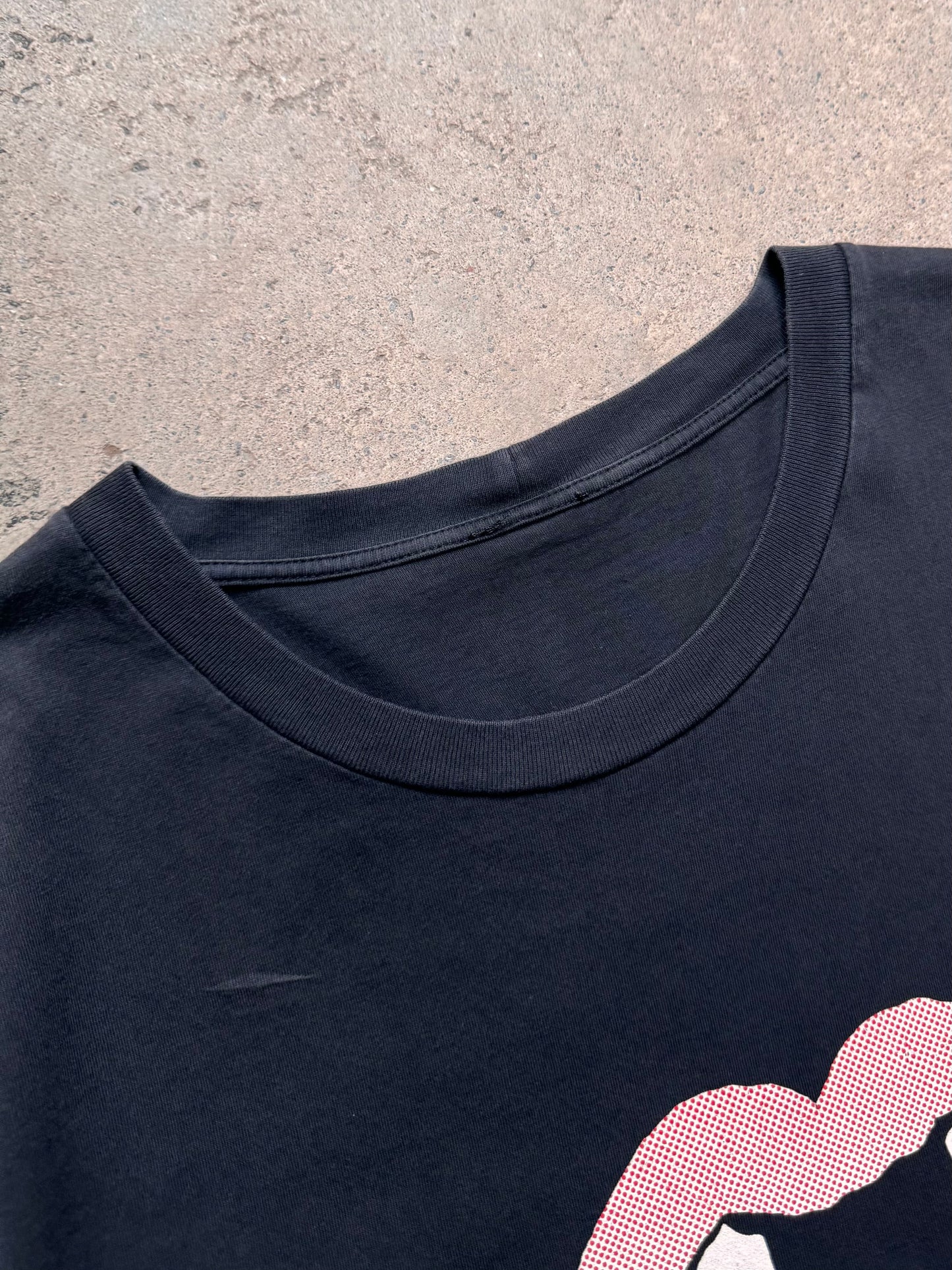 Yves Saint Laurent Vampire Fangs Graphic T-Shirt (M)