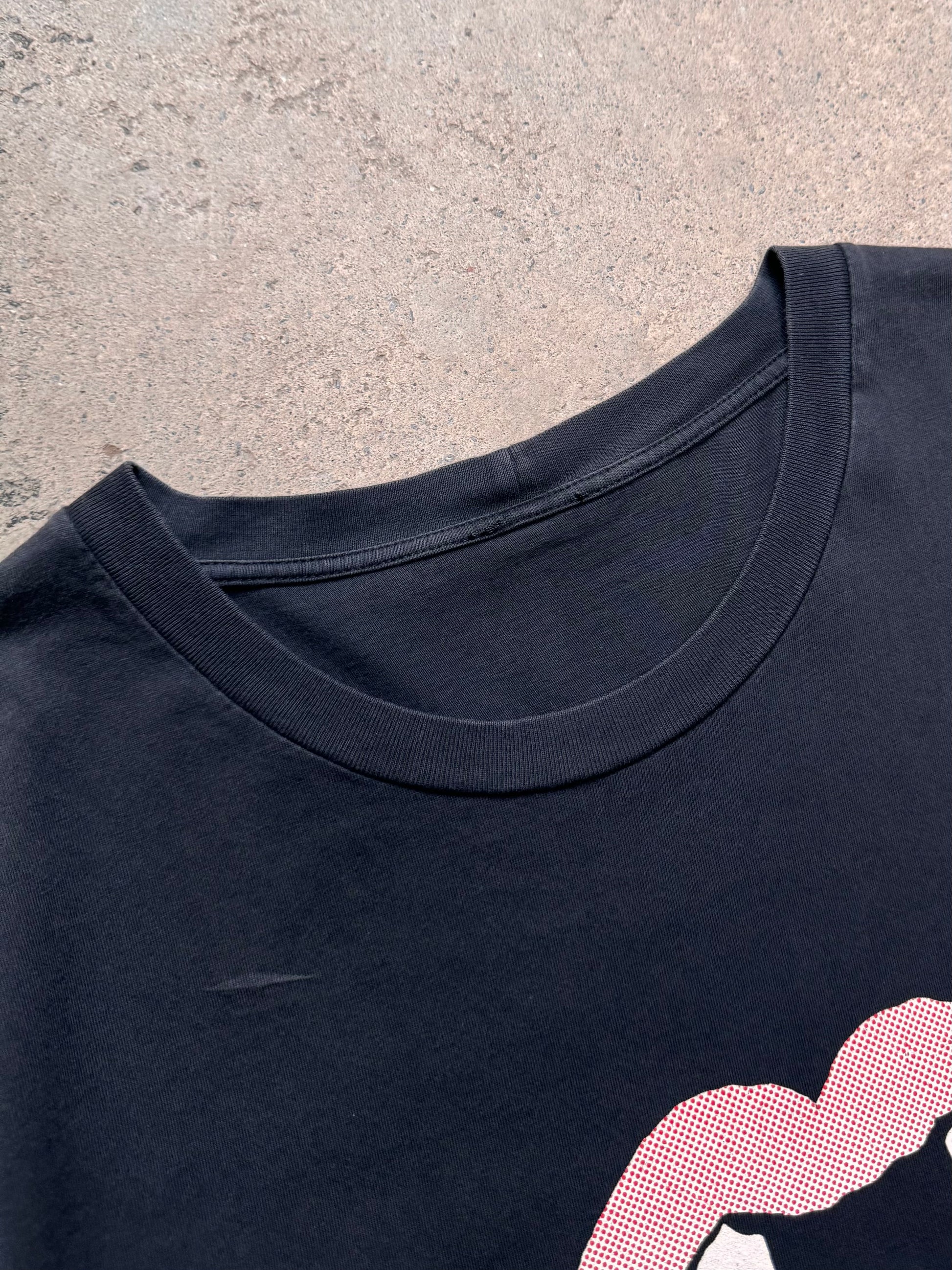 Yves Saint Laurent Vampire Fangs Graphic T-Shirt (M)