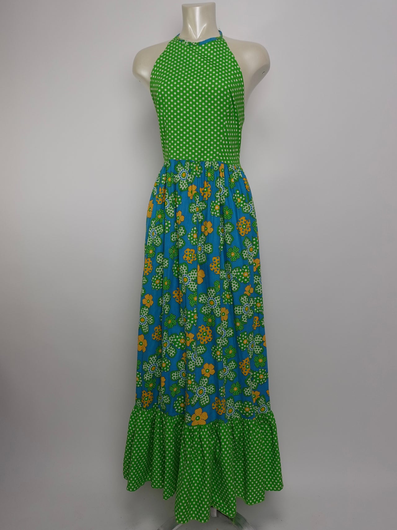 1970S - FLORAL POOLKA DOT HALTER MAXI DRESS