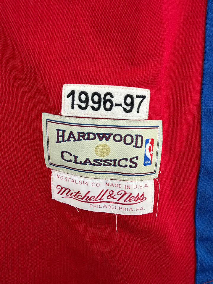 Exile Vintage Mitchell &amp; Ness Hardwood Classics 1996-97 Philadelphia 76ers jersey tag detail