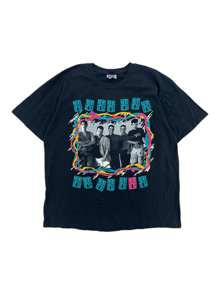 Exile Vintage black 1980s New Kids On The Block tour t-shirt with colourful graphic print and crew neck