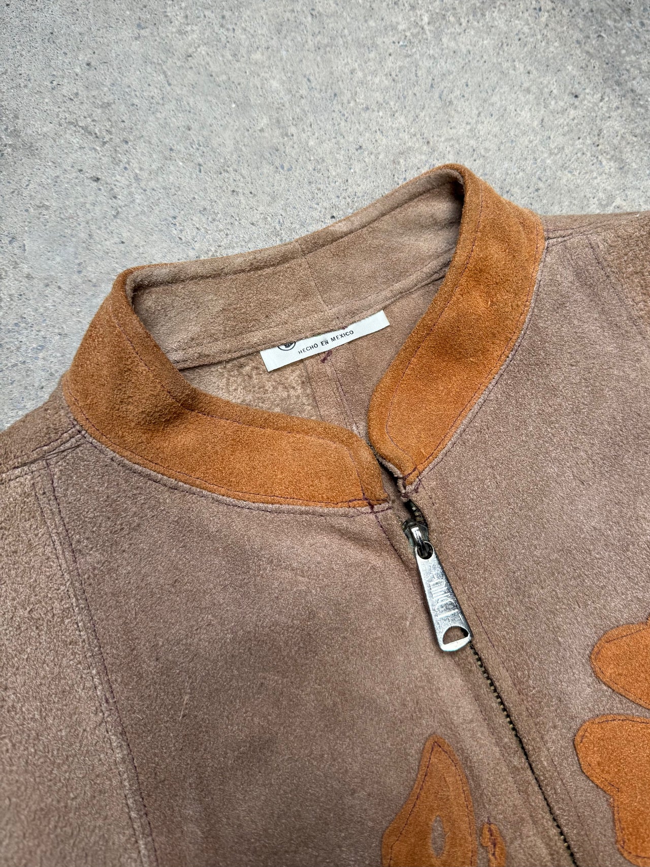 1970S - SUEDE TULIP PONCHO/CAPE