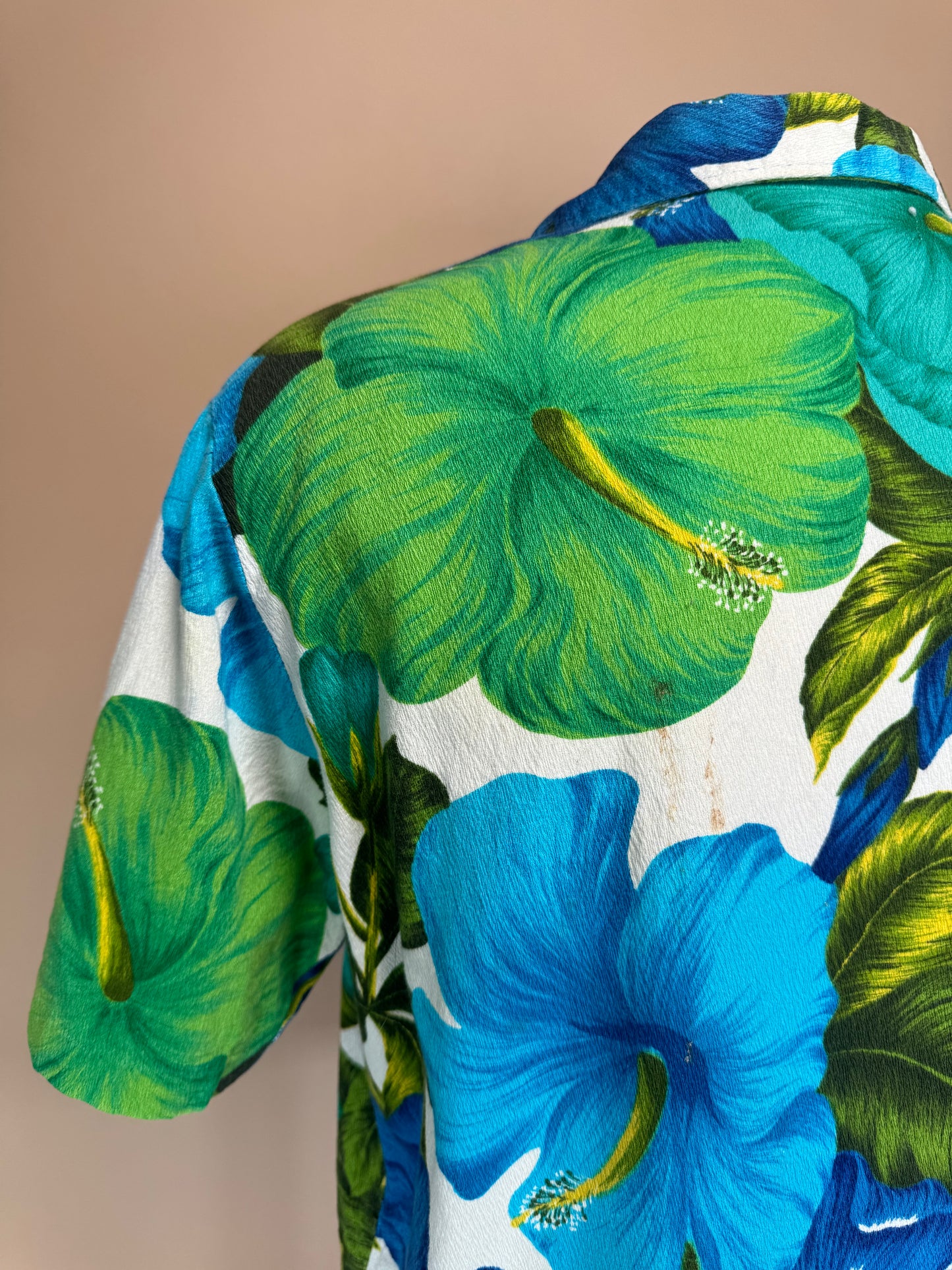 1970s - Pacific Isle Blue Green Bar Cloth Hawaiian Shirt