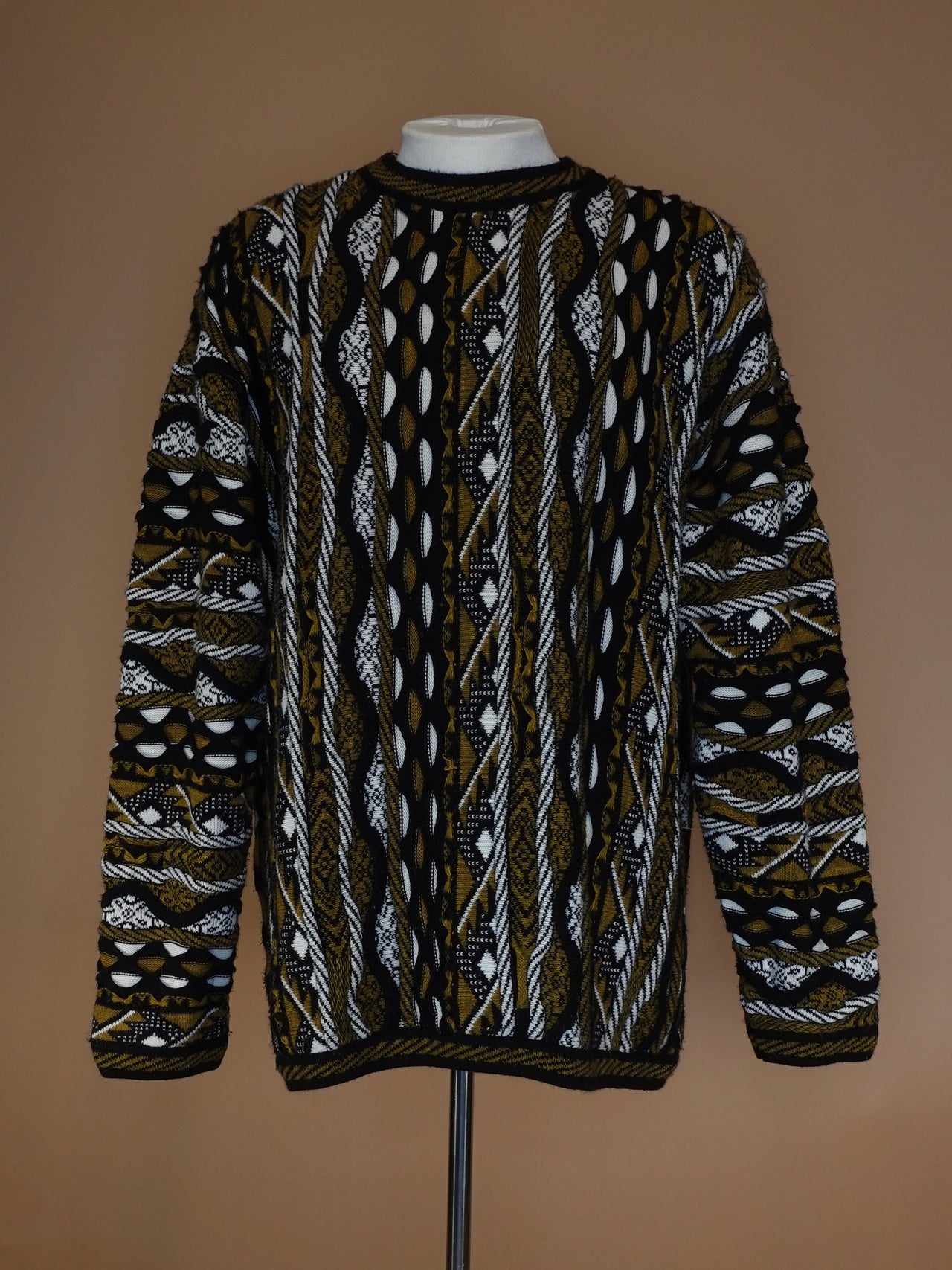 1990s - Coogi Knit Sweater