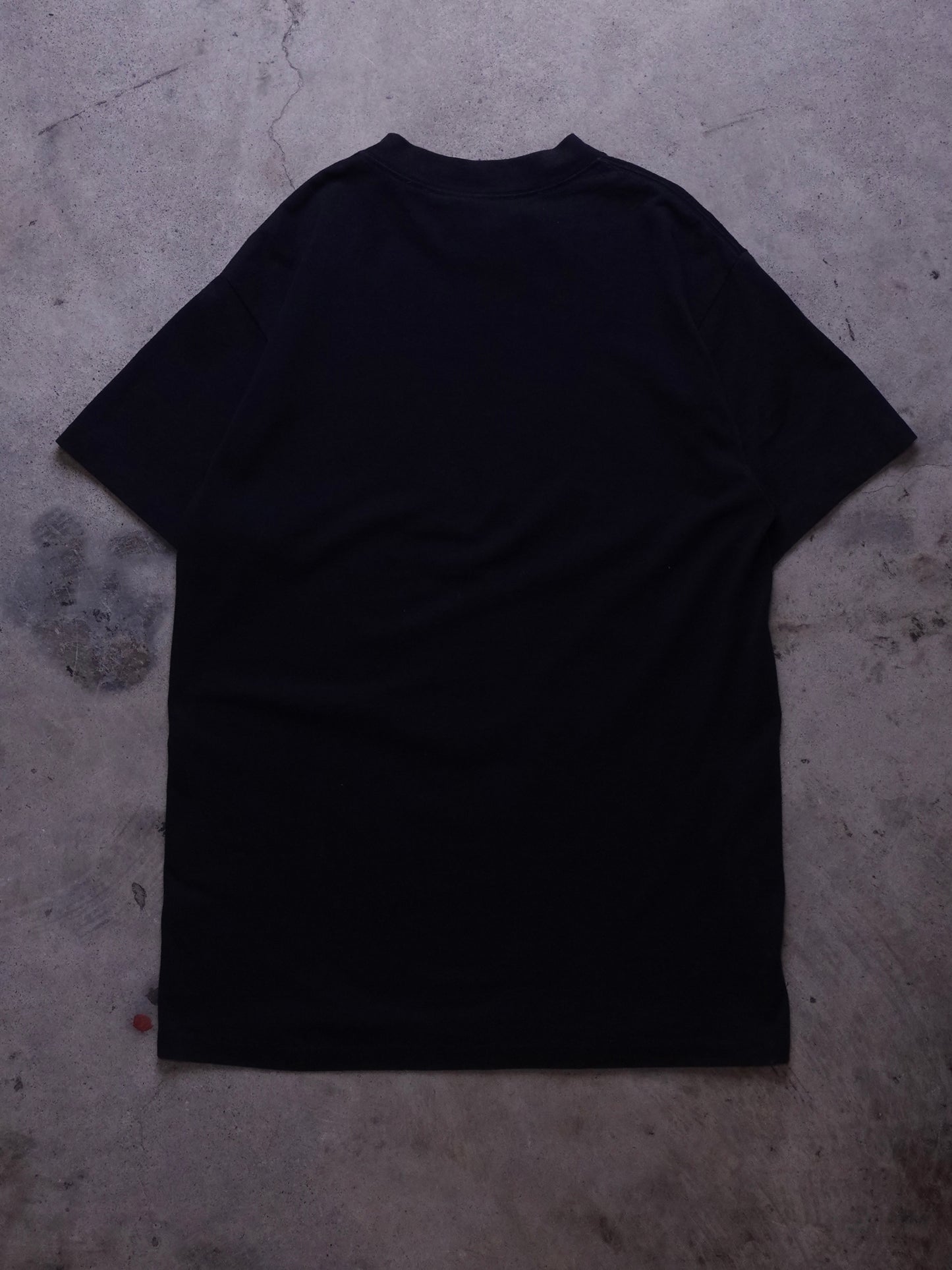 1990s - HD 3D Emblem "Survival of the fittest" T-Shirt