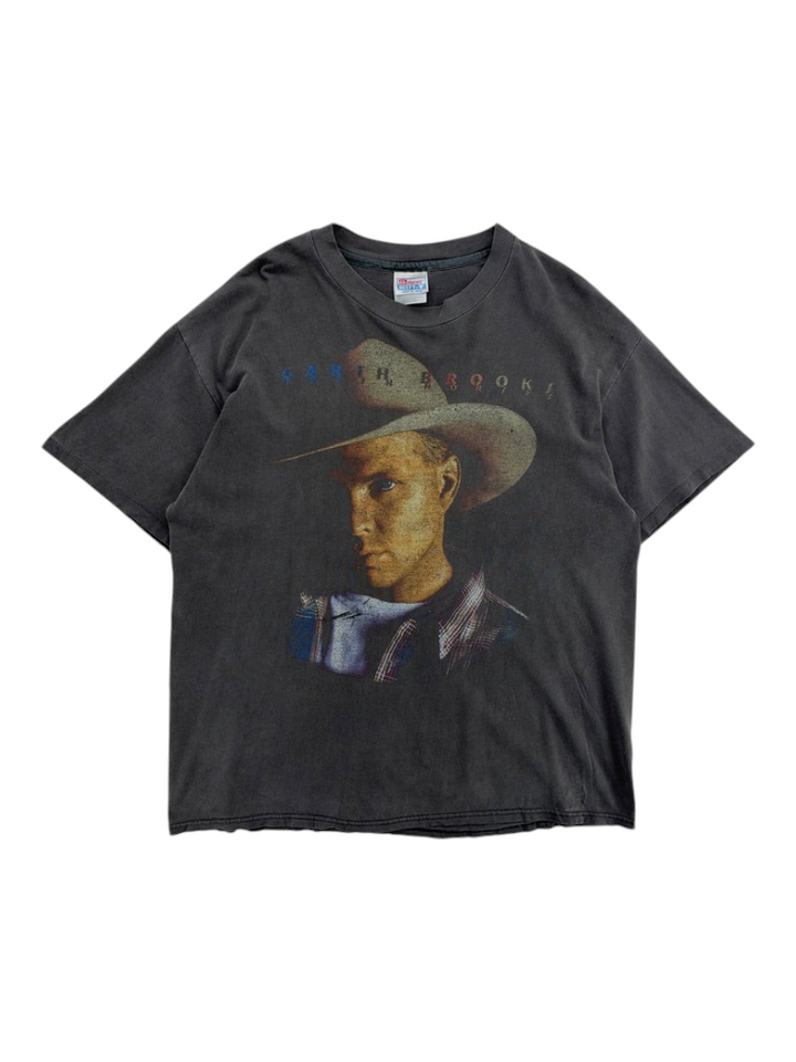 Exile Vintage 1990s Garth Brooks world tour graphic t-shirt in faded black cotton, size XL
