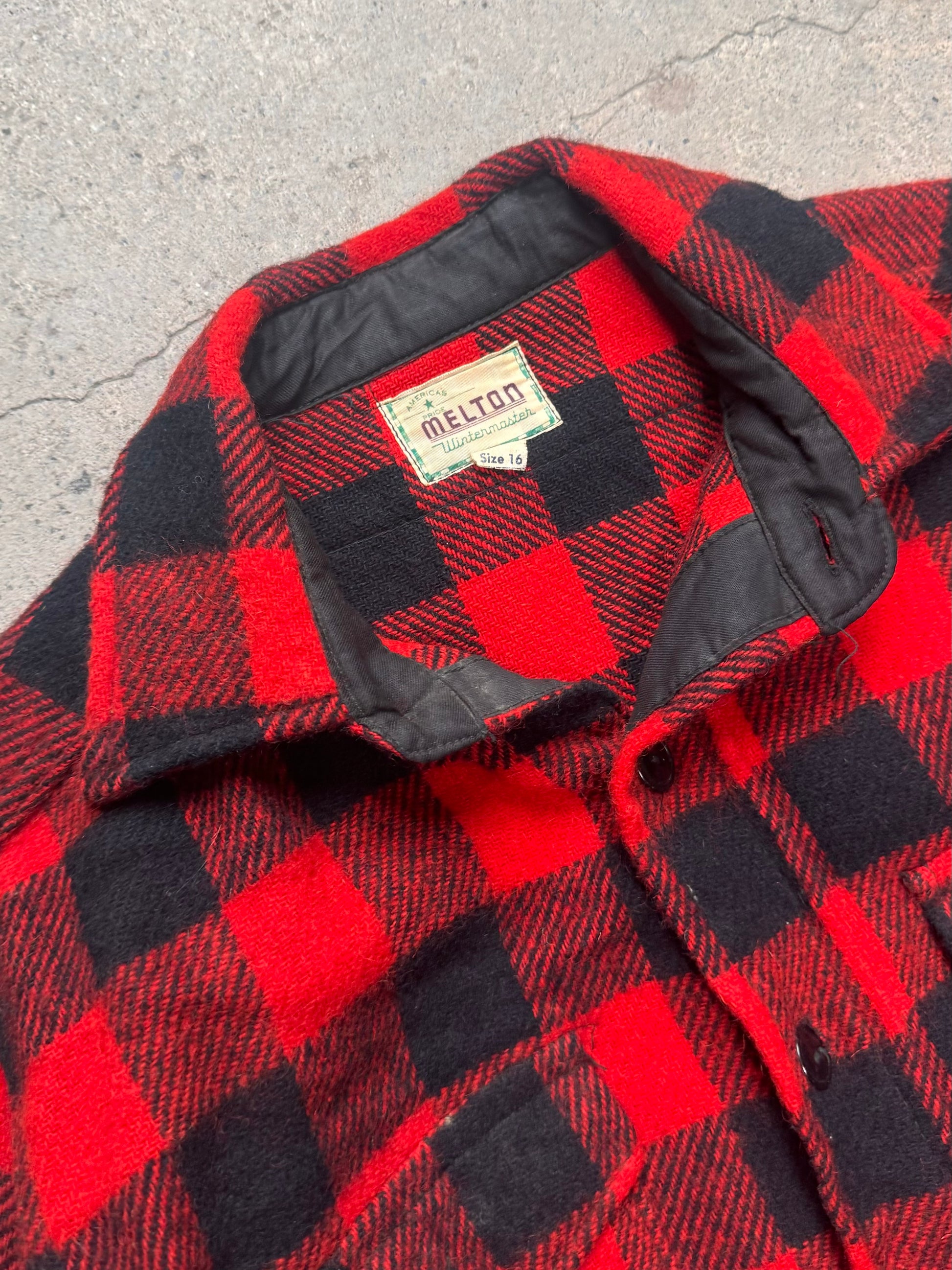Melton Buffalo Plaid Button-Up Shirt (M)
