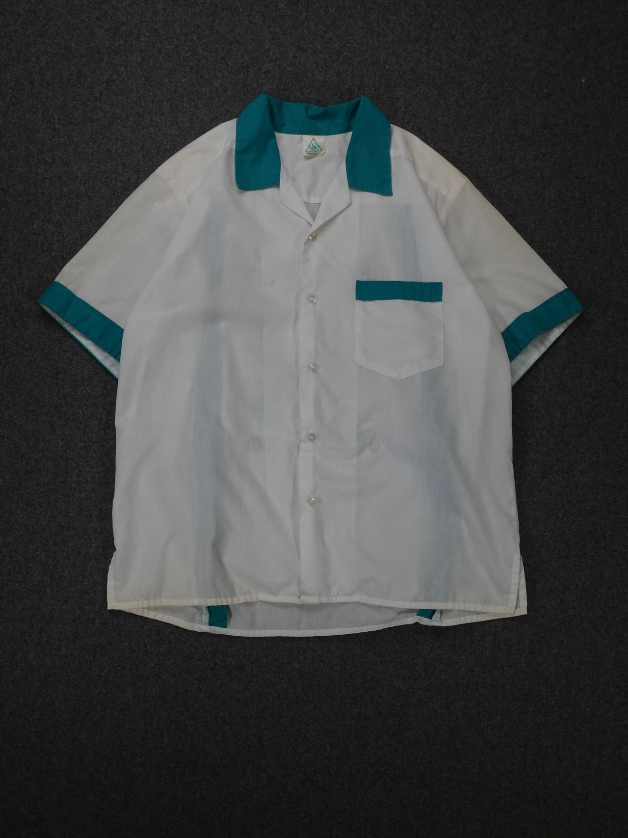 2000s - Hardys Roadhouse Bowling Shirt