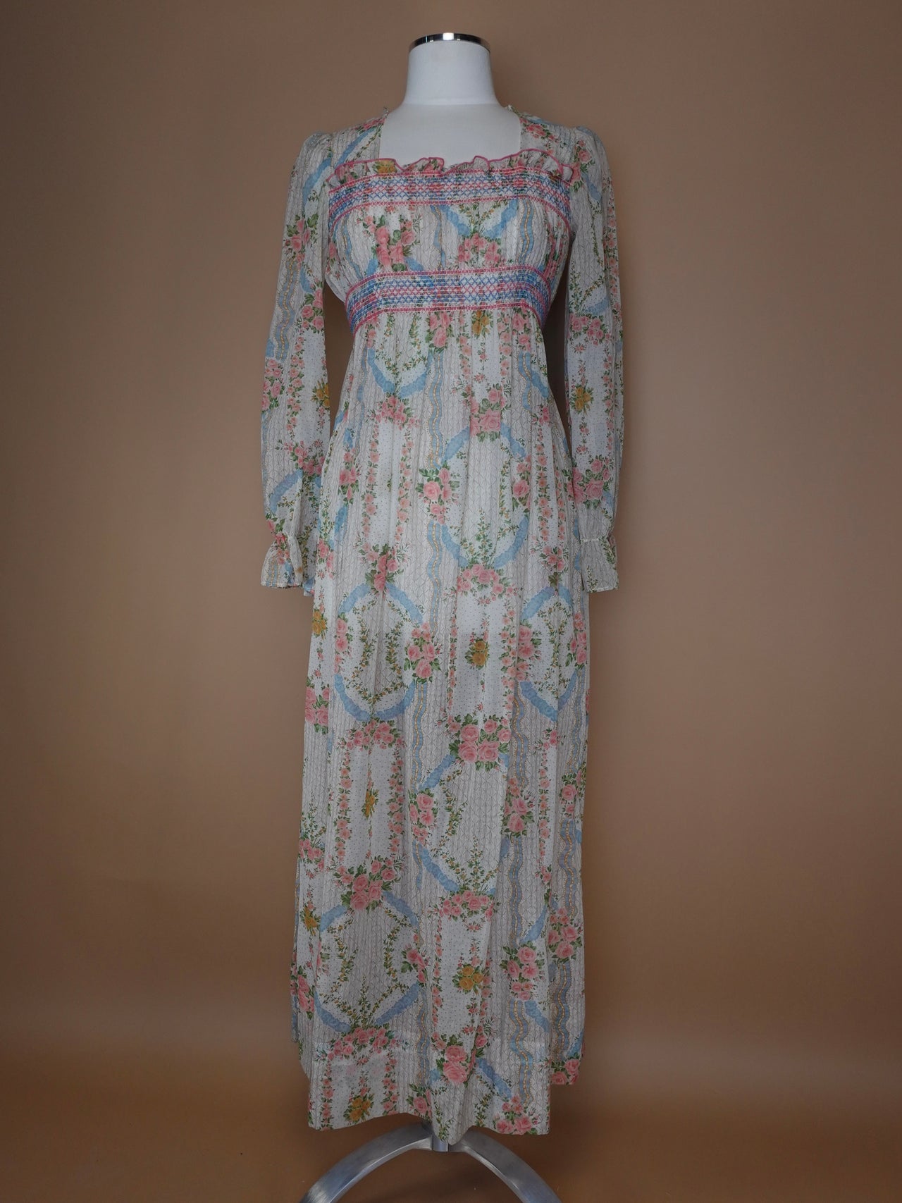 1960s - Gunne Sax Style Floral Night Gown