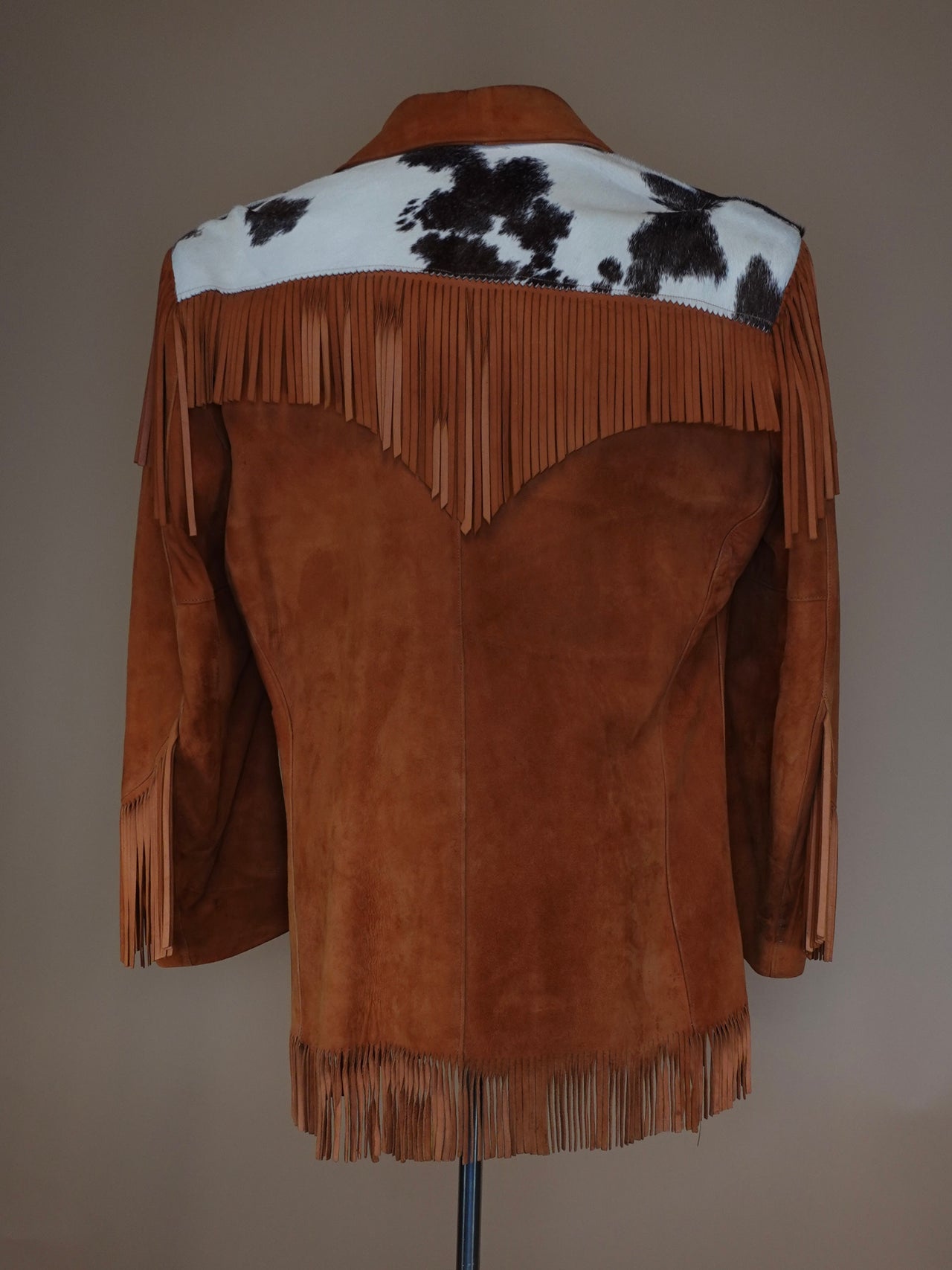 Vintage 1980s - Leather Craft Process Cowhide Suede Fringe Jacket With Rawhide Finishes