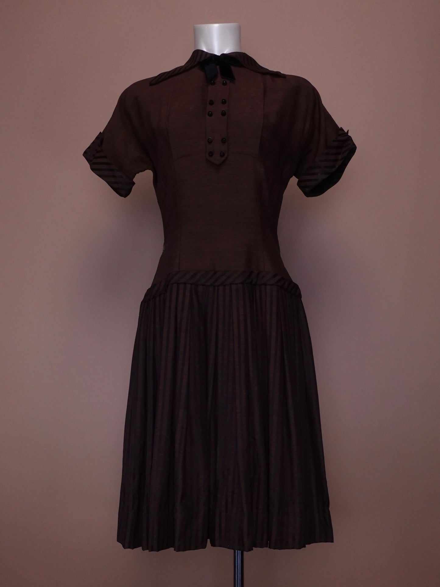 1950s - Brown and Black Stripe Dress with Bow Collar