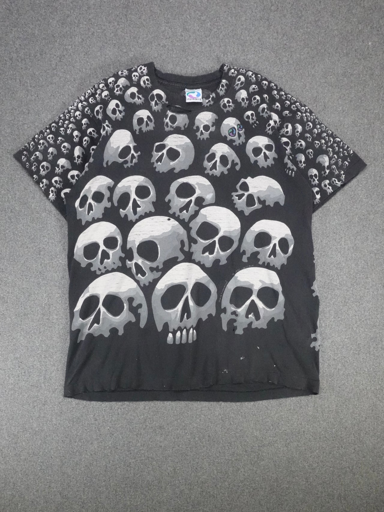 Vintage 1990s - Liquid Blue AOP Skull T-Shirt