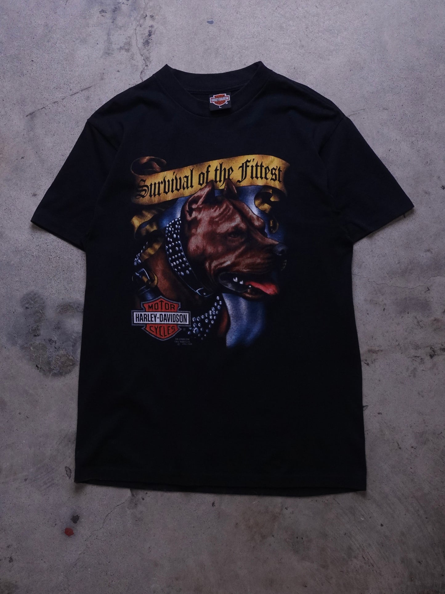 1990s - HD 3D Emblem "Survival of the fittest" T-Shirt