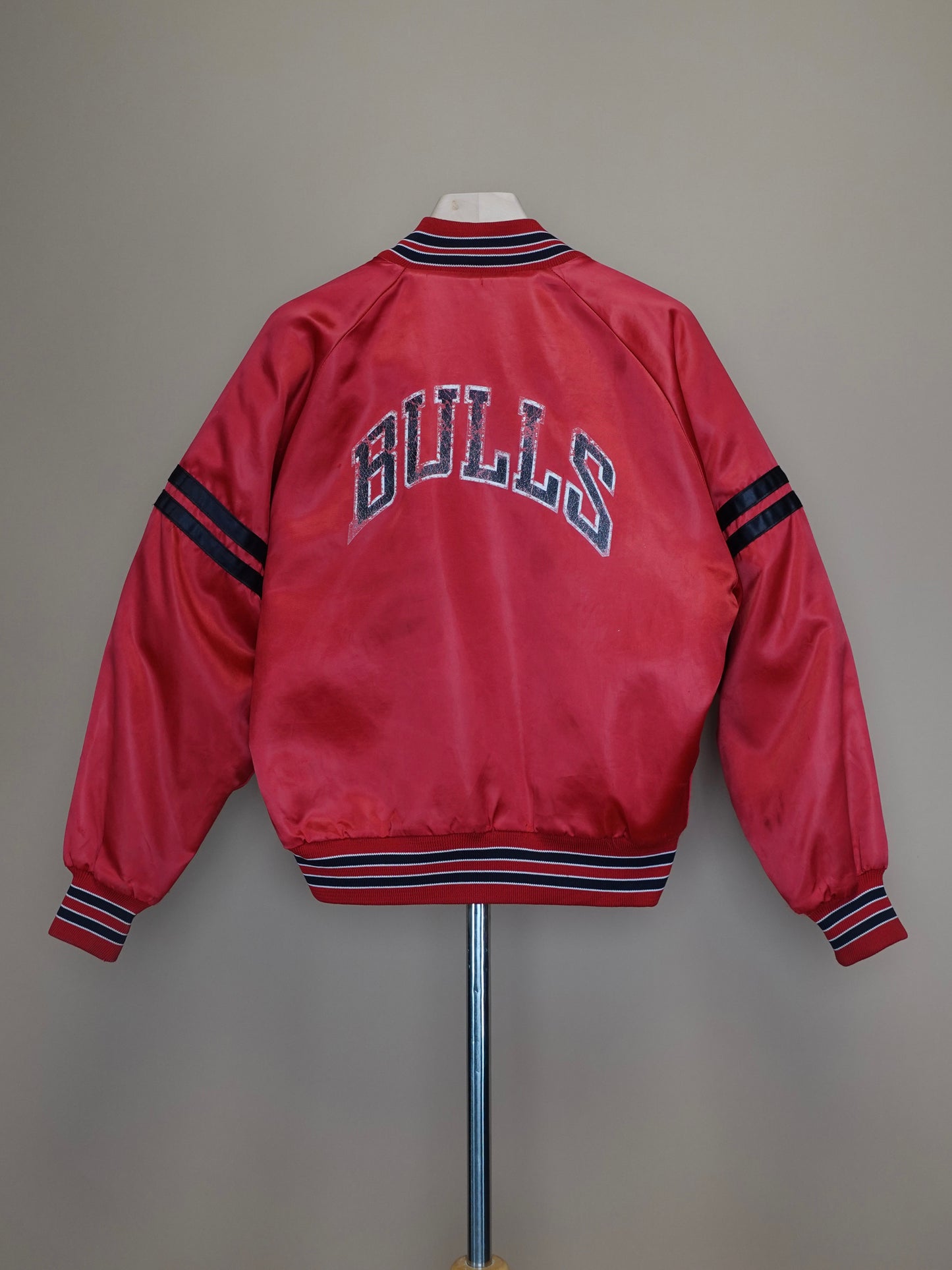 Vintage Chicago Bulls Satin Jacket / Sportswear / Bomber / Retro