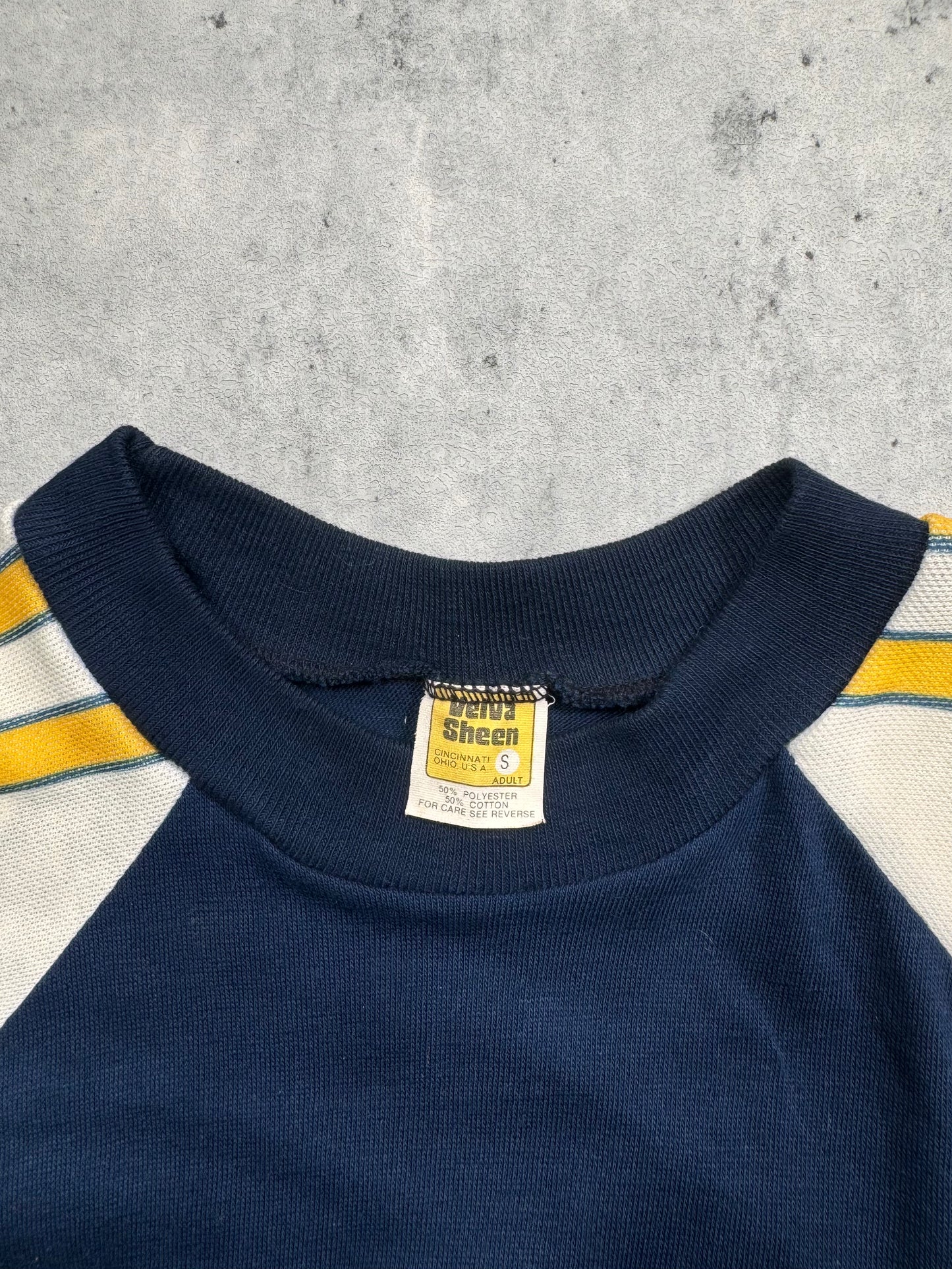 1970s VELVA SHEEN RAGLAN SLEEVE TEE SHIRT