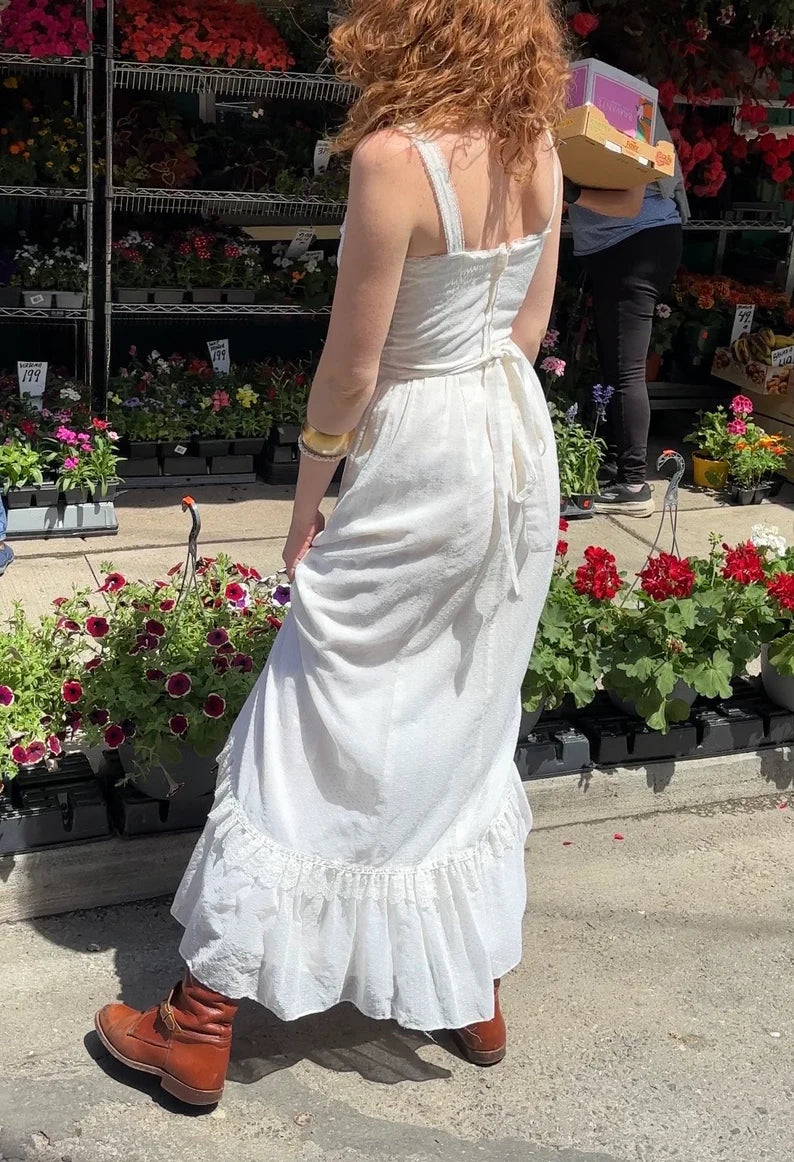 1970S - GUNNE SAX WHITE SLEEVELESS COTTAGE CORE DRESS