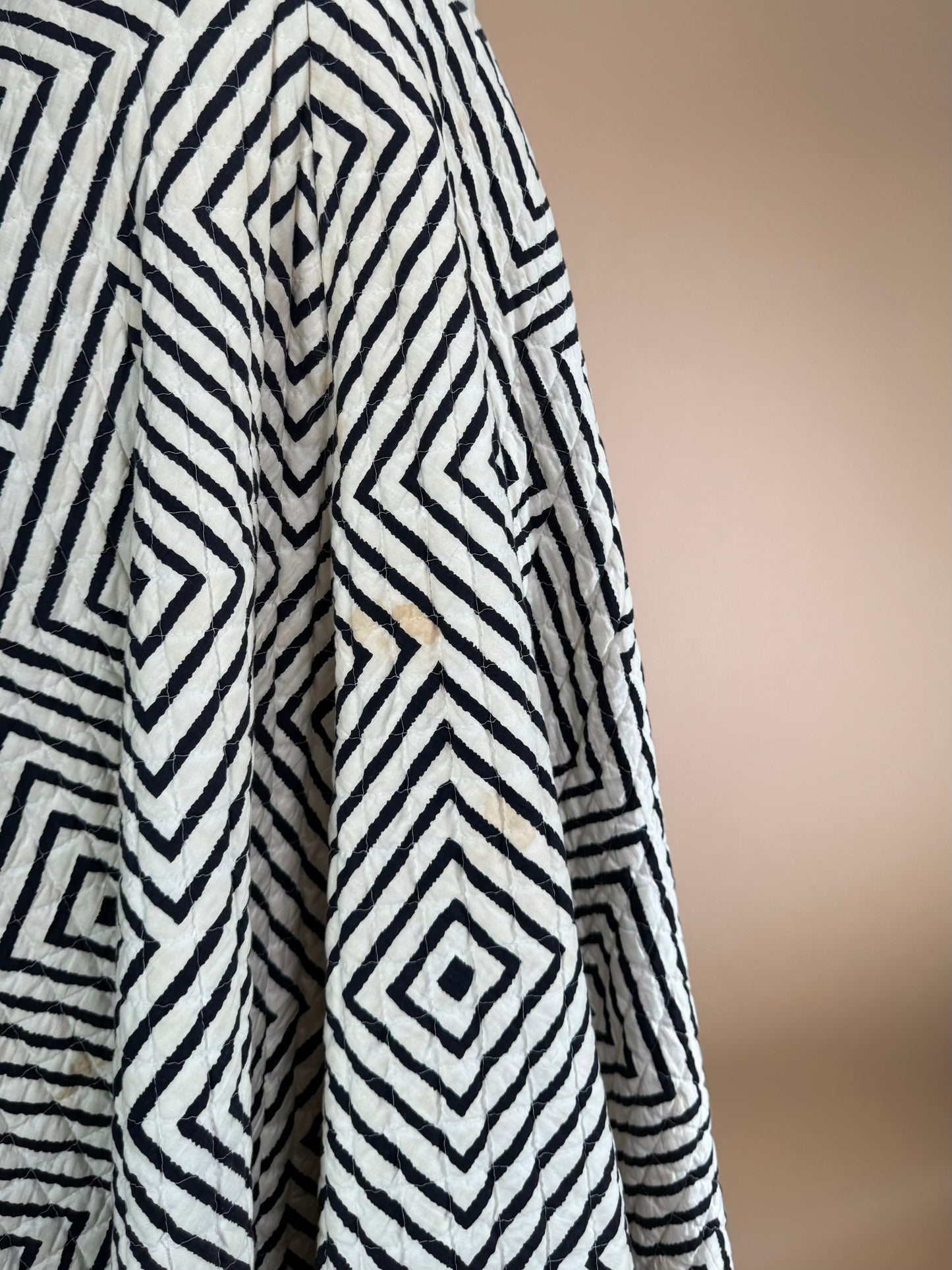 Vintage 1950s | Quilted MCM Print Knee Length Dress | "That Wilroy Look"