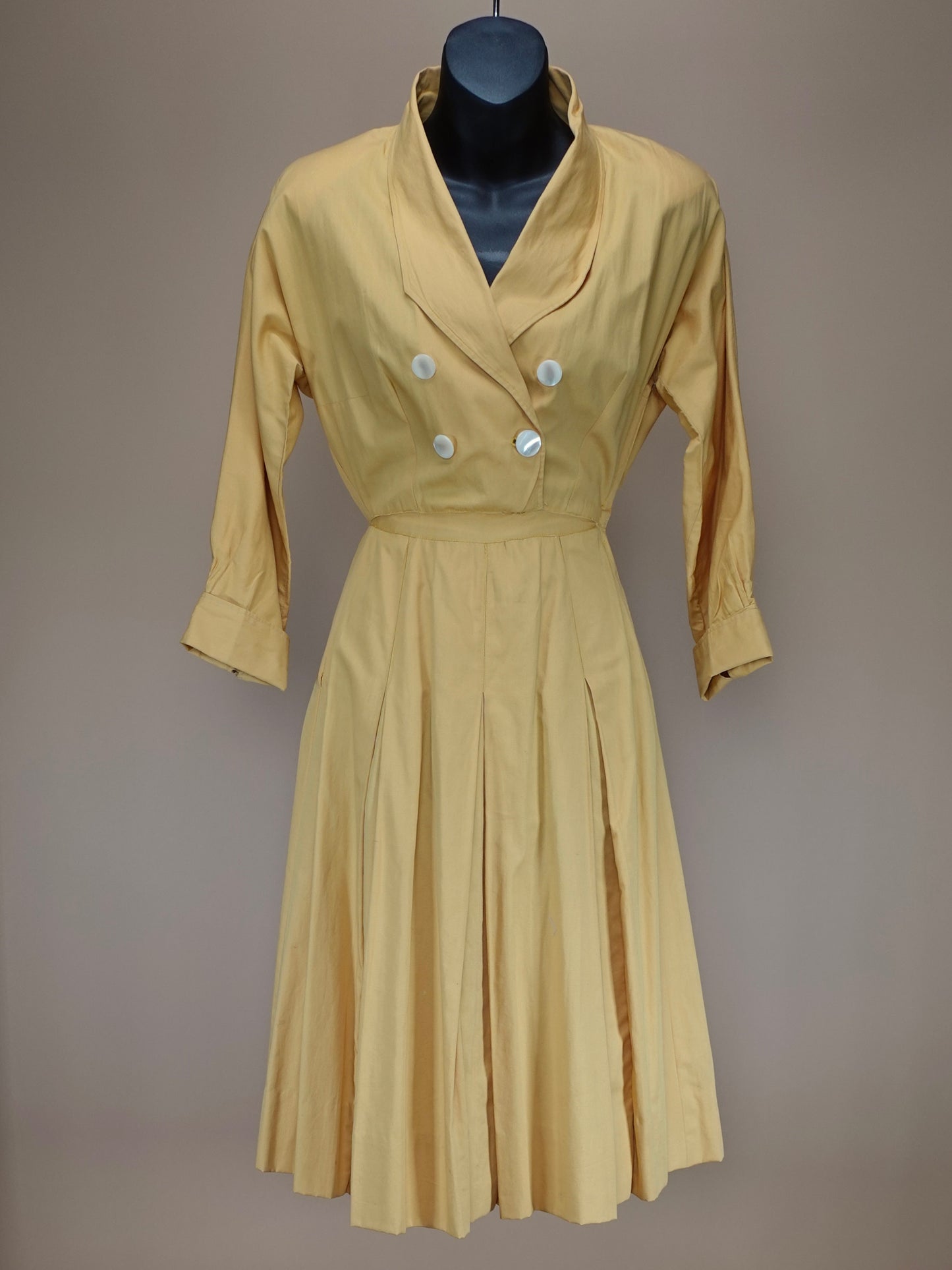 Vintage 1950s | Daffodil Yellow Double Breasted Shirtwaist Cotton Dress