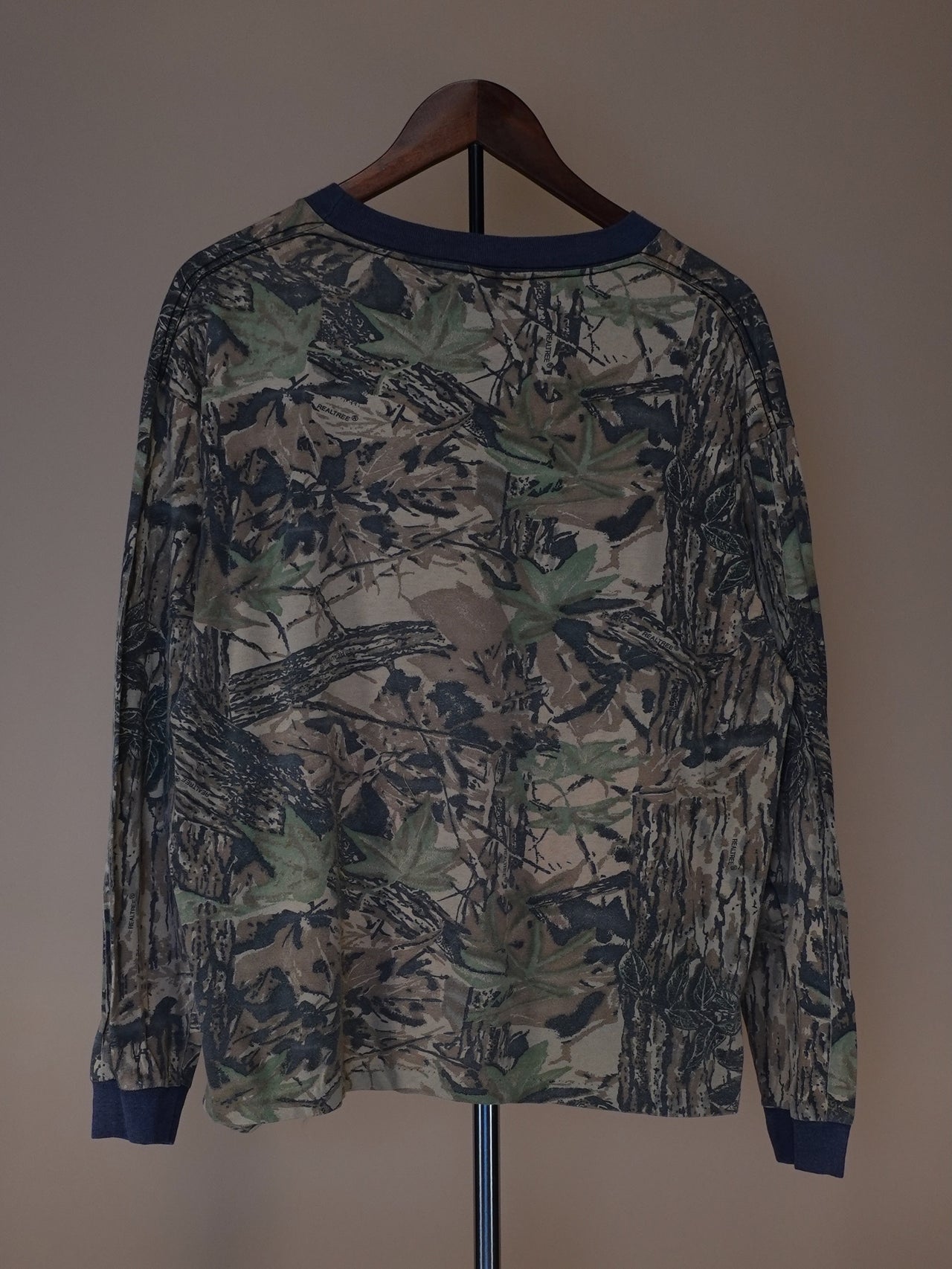 1990S - Real Tree Long Sleeve t-Shirt