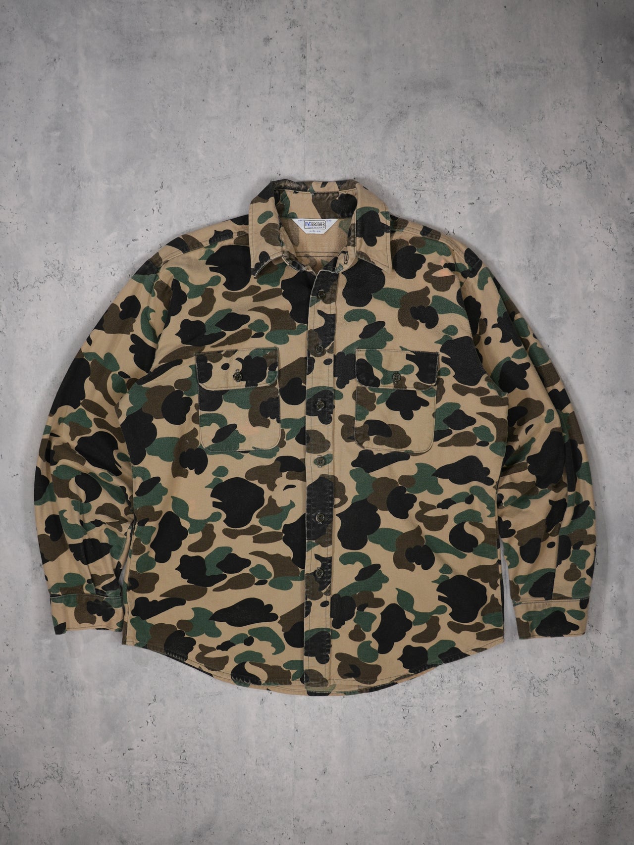 1990S - FIVE BROTHERS "DUCK CAMO" BUTTON UP SHIRT