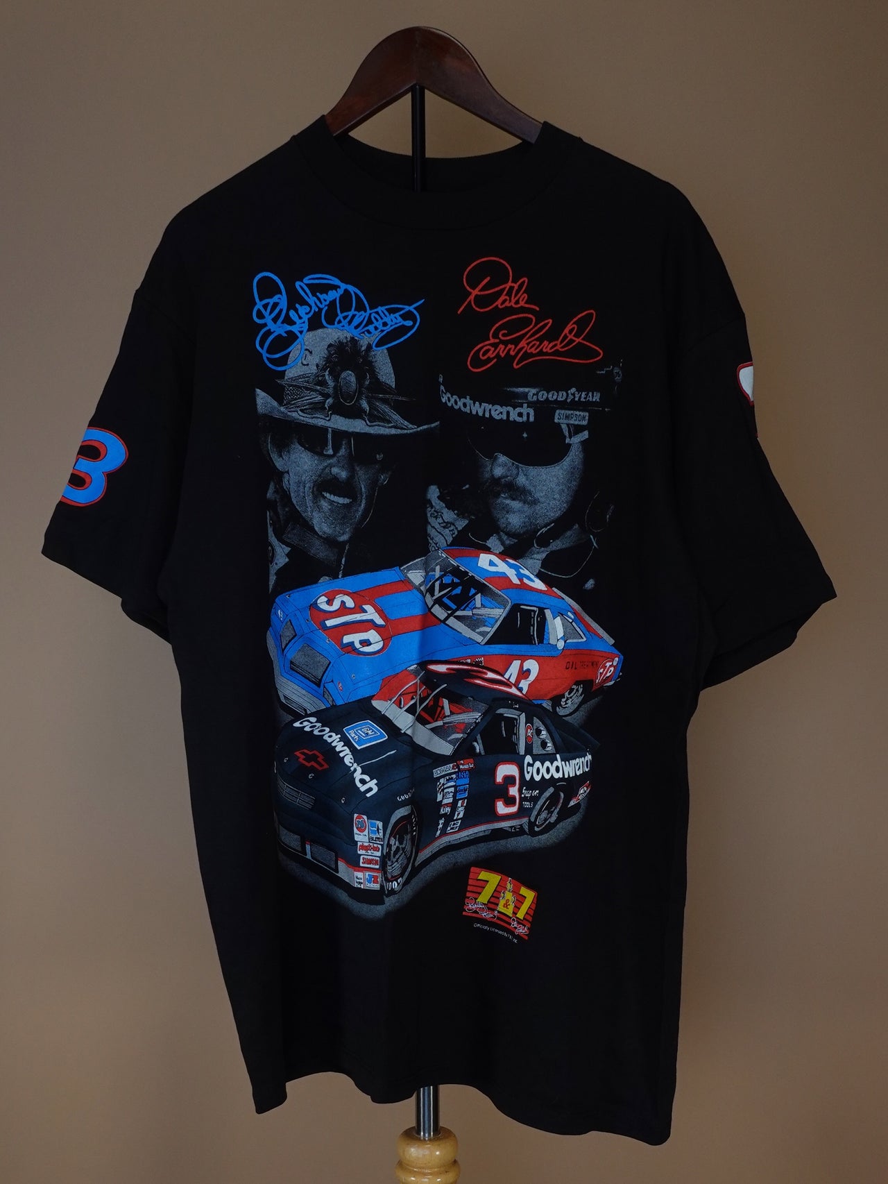 1990s - NASCAR Dale Eernhardt All Over Print T-shirt