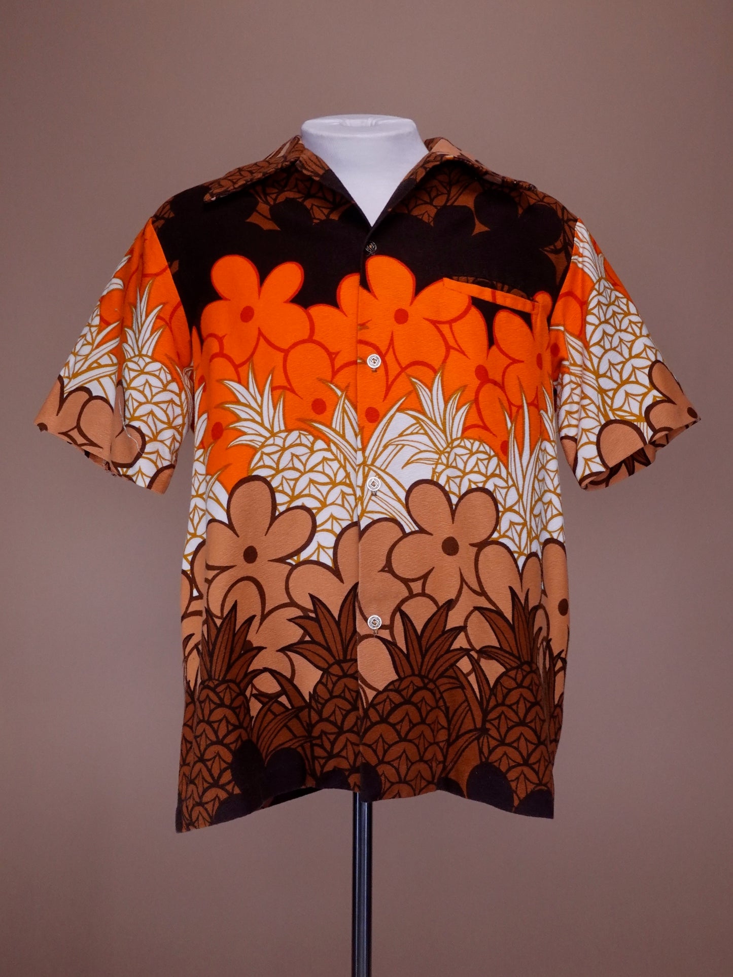 1960s - Polynesian Bazaar Waikiki Hawaii Orange Bar Cloth Hawaiian Shirt