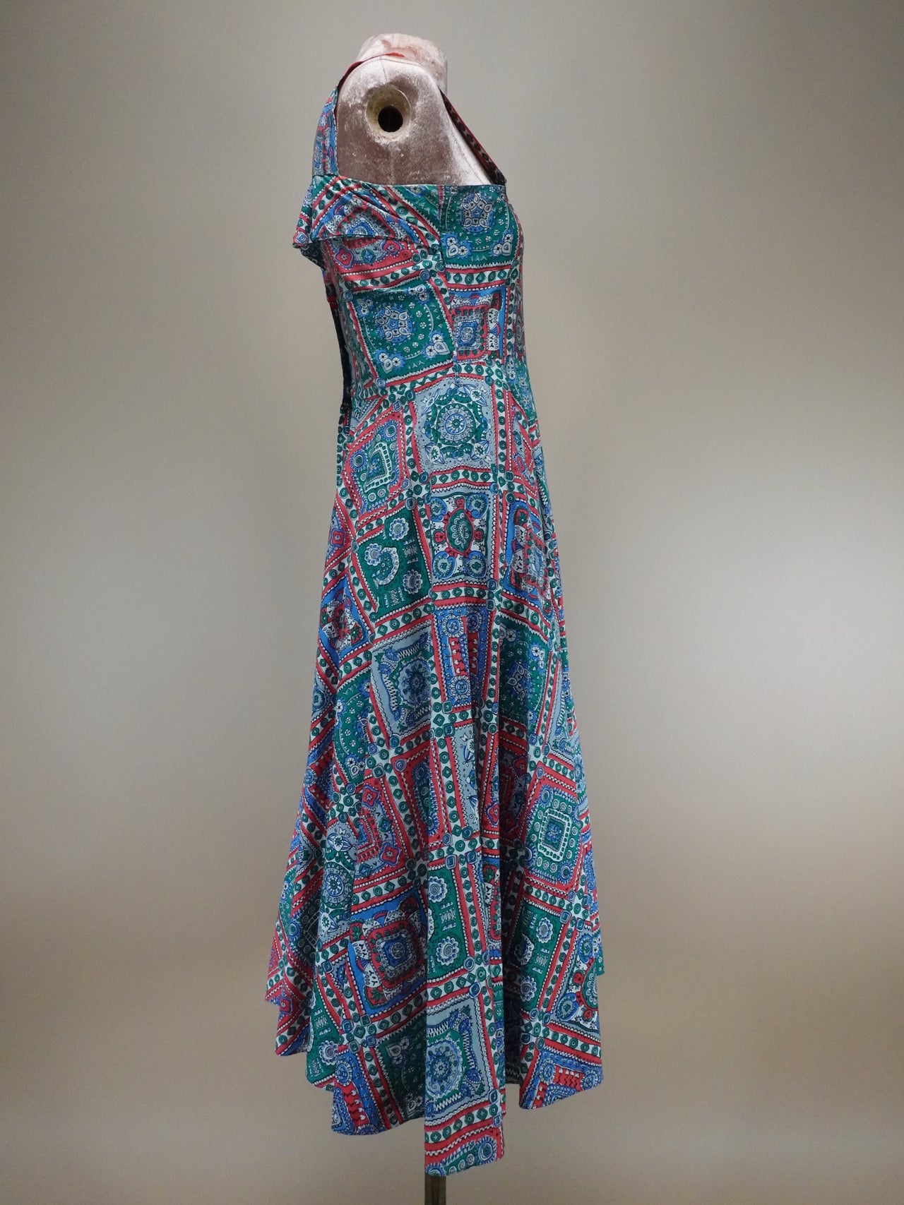 Vintage 1940s - Abstract Pattern Cotton Sun Dress